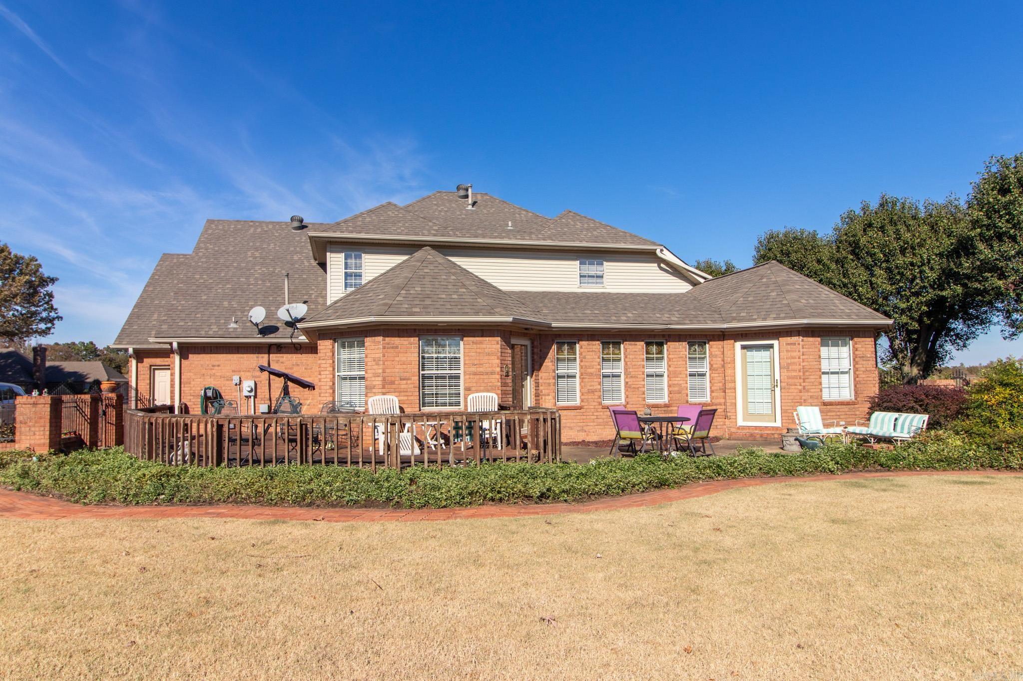 BRIARCREST - Residential