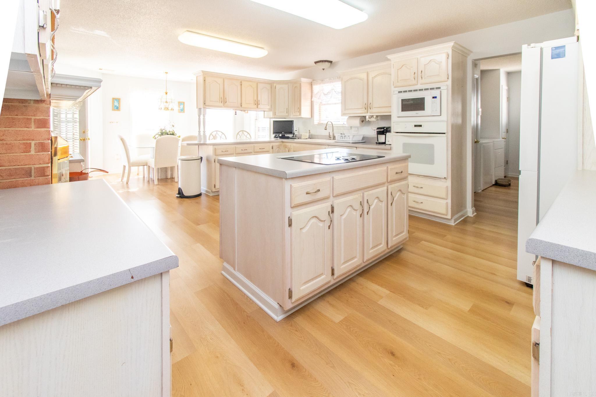 BRIARCREST - Residential