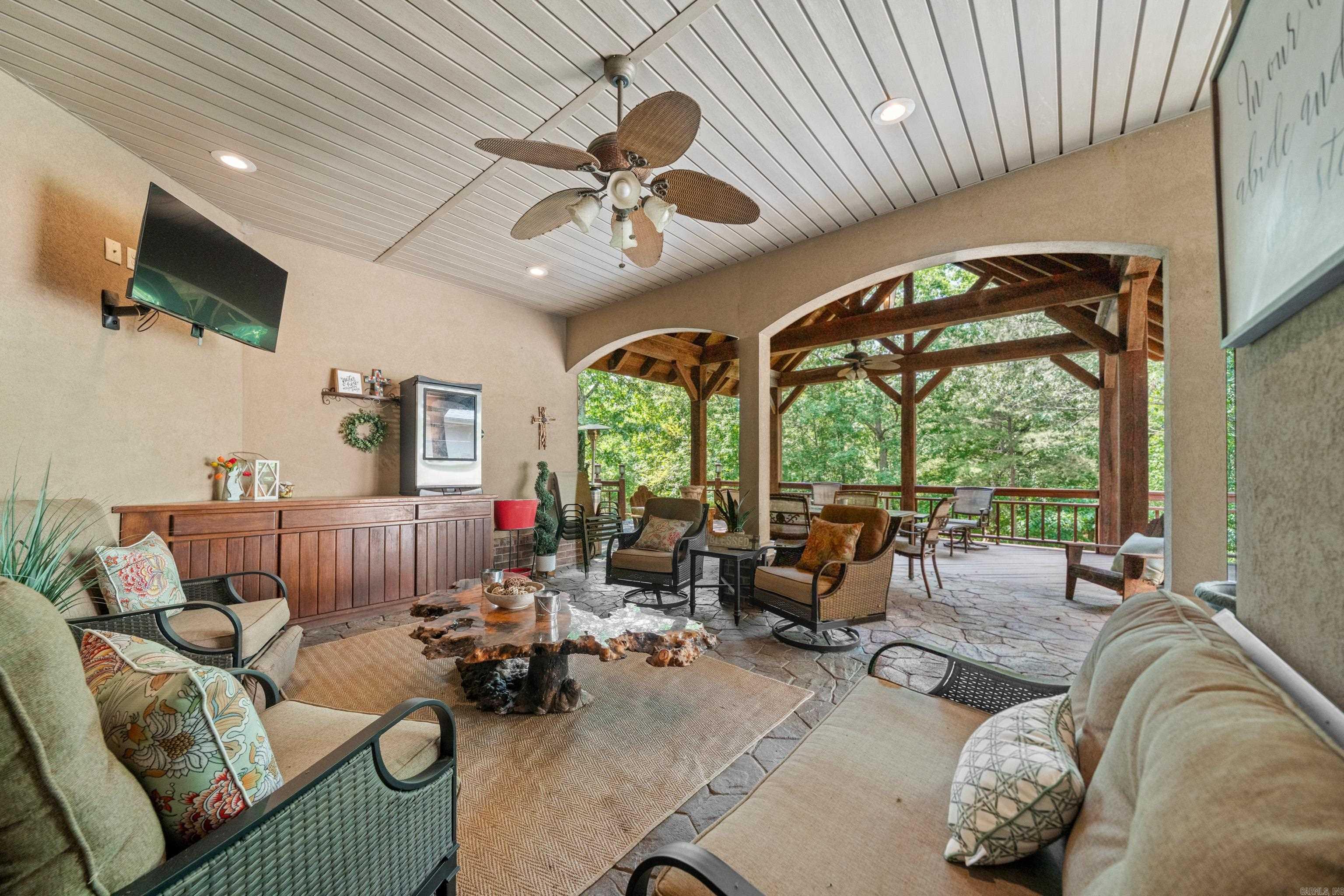 QUAIL RIDGE ESTATES - Residential