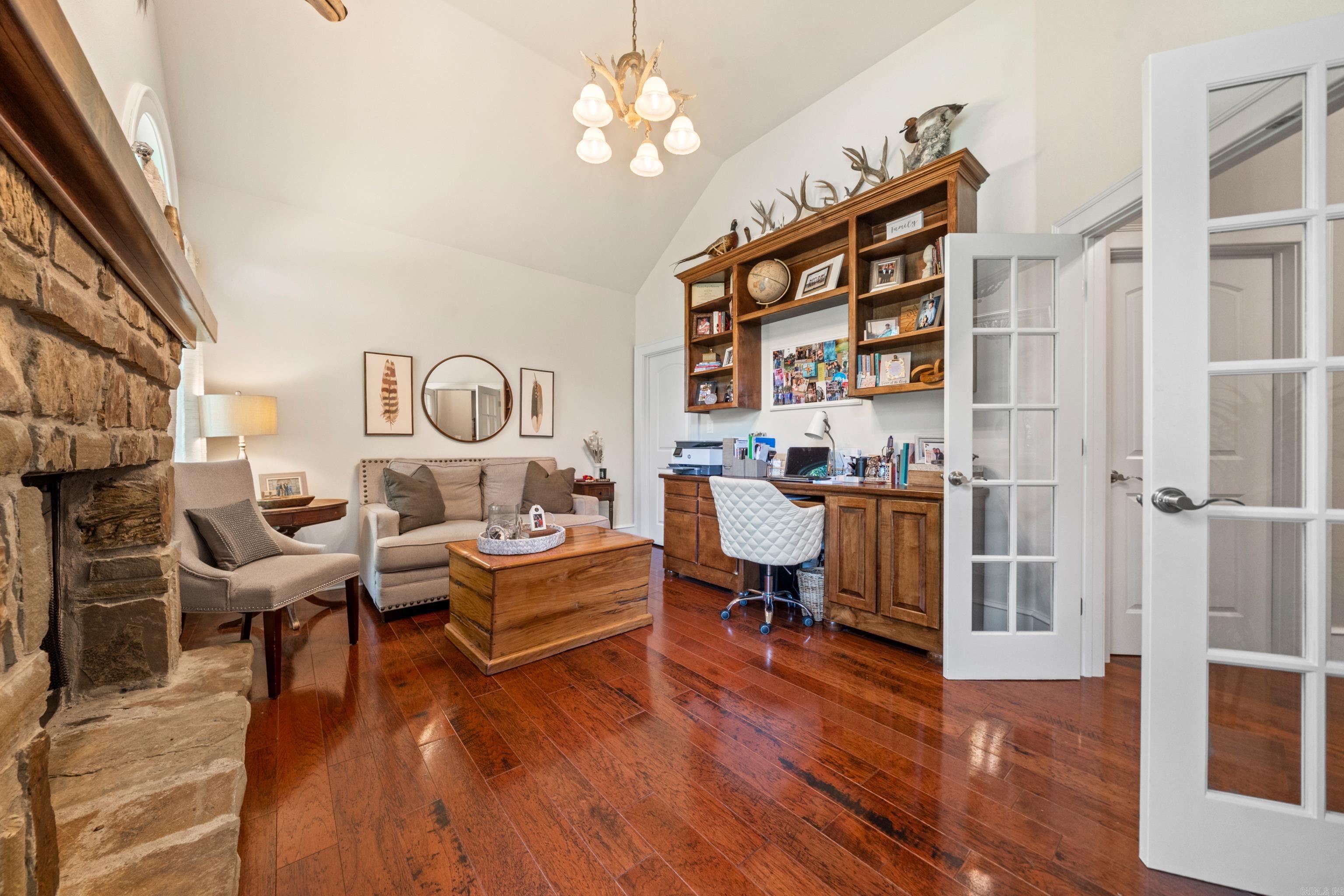 QUAIL RIDGE ESTATES - Residential