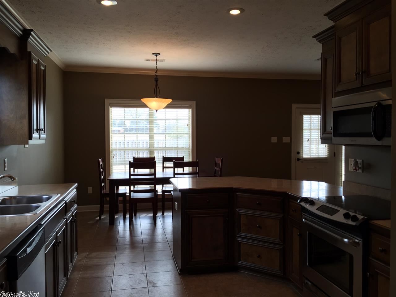 Oak Tree - Residential