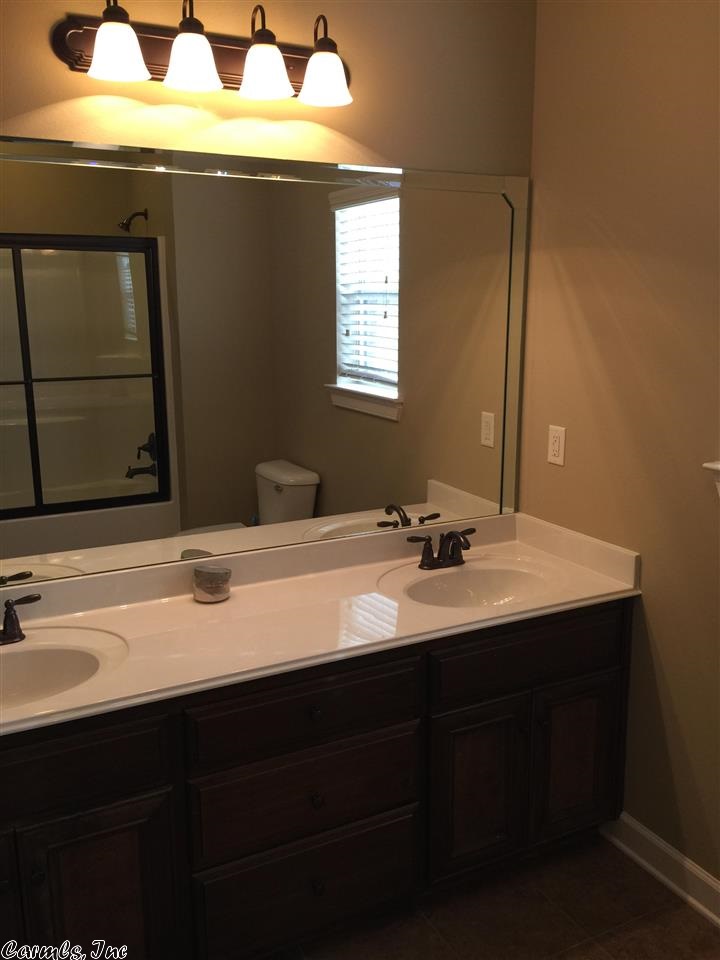 Oak Tree - Residential