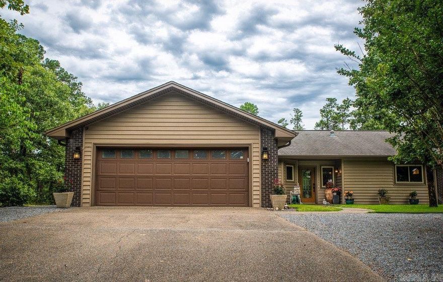 Located in Balboa G. C. area this one level home offers all the luxury of being private but not secluded. Lot next door is included in the price.  Split bedrooms for owner and guest privacy. All laminate floors no carpet in the home. Oversized garage with new door motor, openers and keypad. Garage has mini split for h/c, separate controls.  Kitchen has granite counters, an island, is open to dining area that is open to living area. 4 walk in closets, Central Vac, Vinyl Siding Ext., Kitchen appliances in 2020, Cathedral Ceilings, Washer -Dryer Inc., New Wilson Energy Eff. Windows in 2020, Wine Cooler Inc., 2 Skylights, Large Laundry Rm with laundry sink, light fixtures(Entry Fixture Not Included) and fans replaced in 2020. Popcorn removed from ceilings, outside awning in 2021, Roof replaced August 2024, sprinkler system, nice chain link fence in back yard. 1952 sq. ft built in 1995. A must see!!