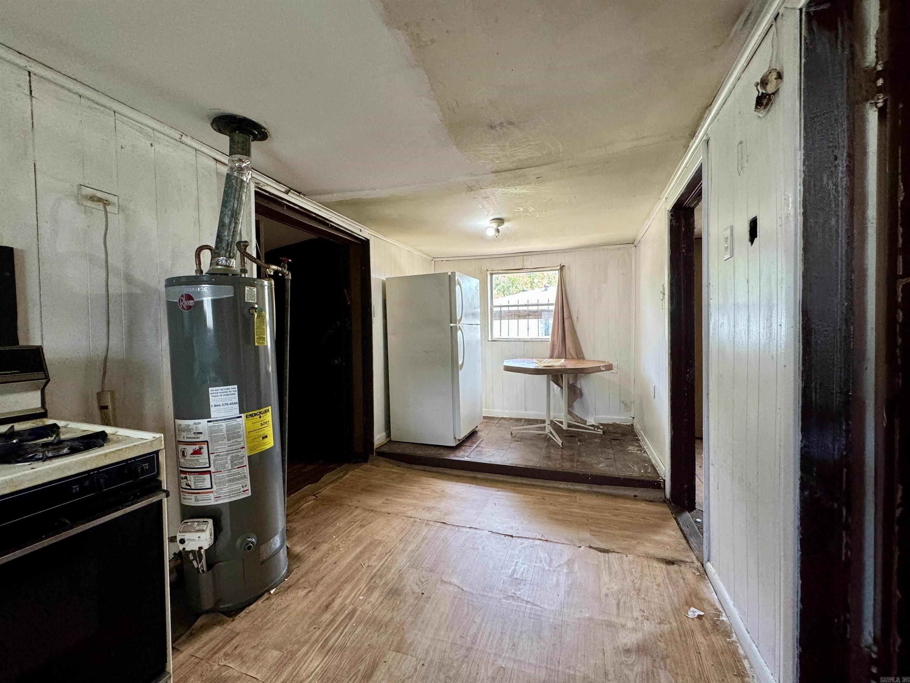 EAST CENTRAL - Residential