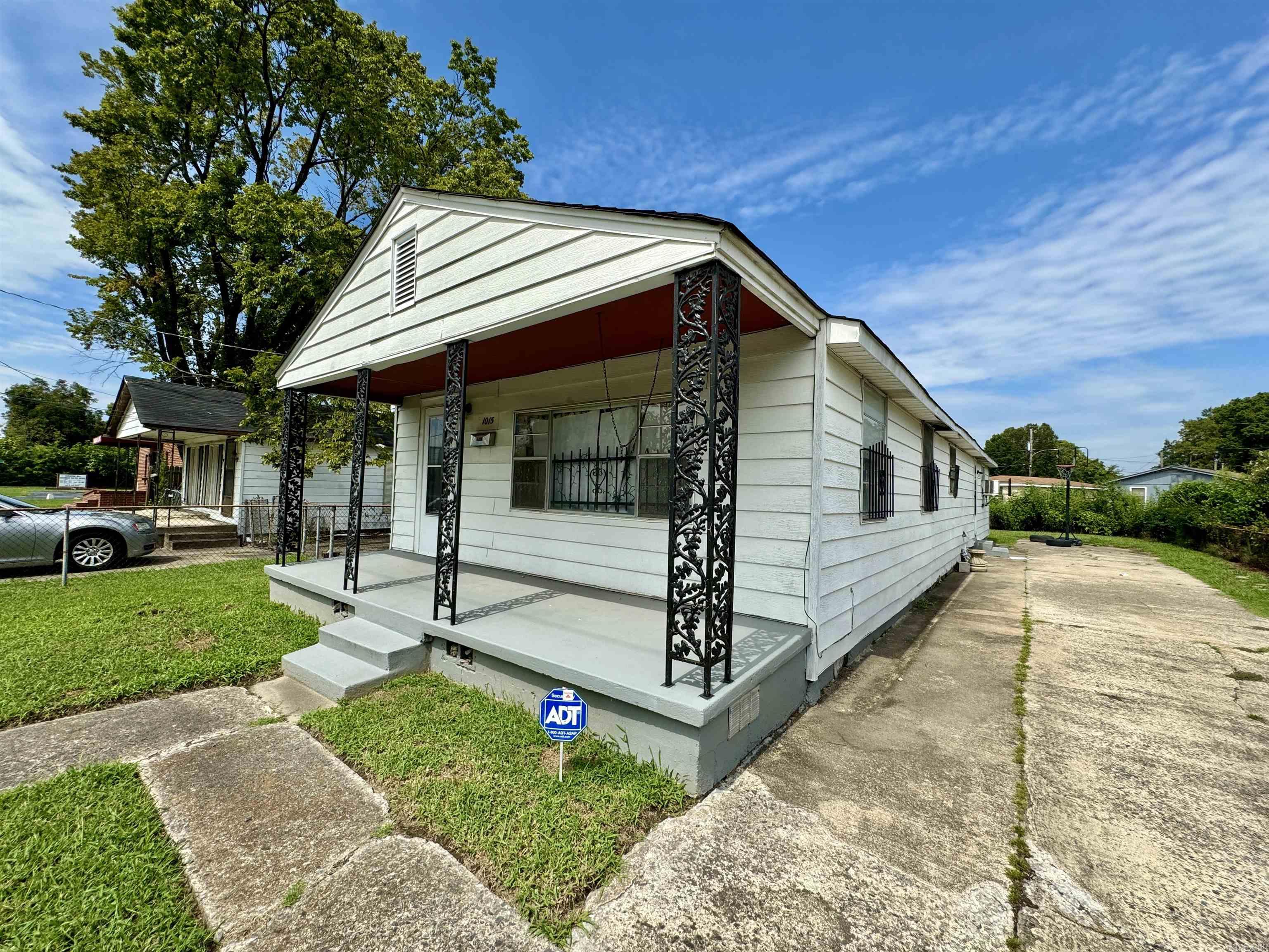 EAST CENTRAL - Residential