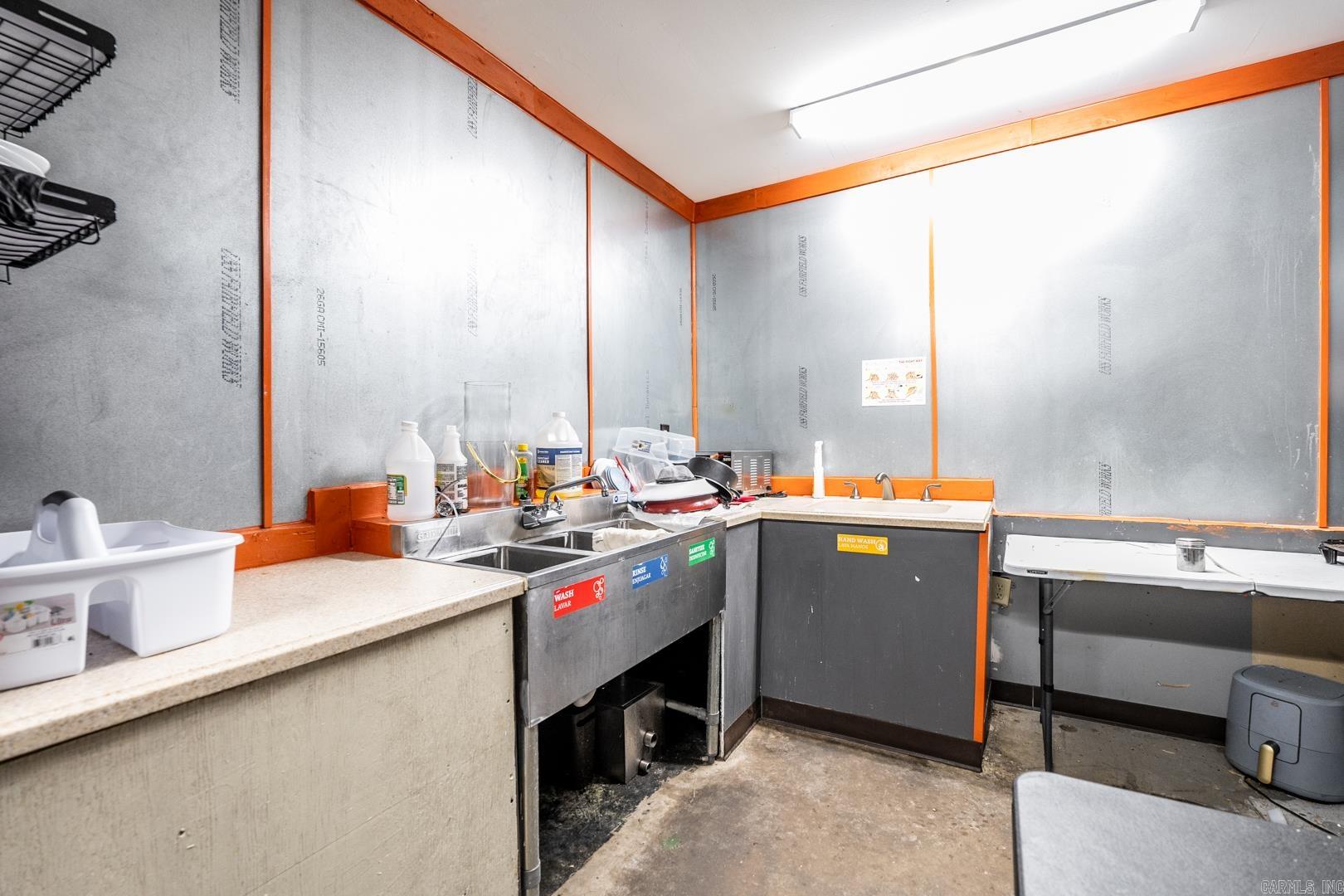 Little Rock - Commercial Sale