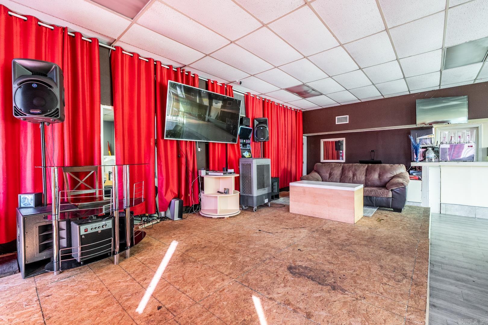 Little Rock - Commercial Sale