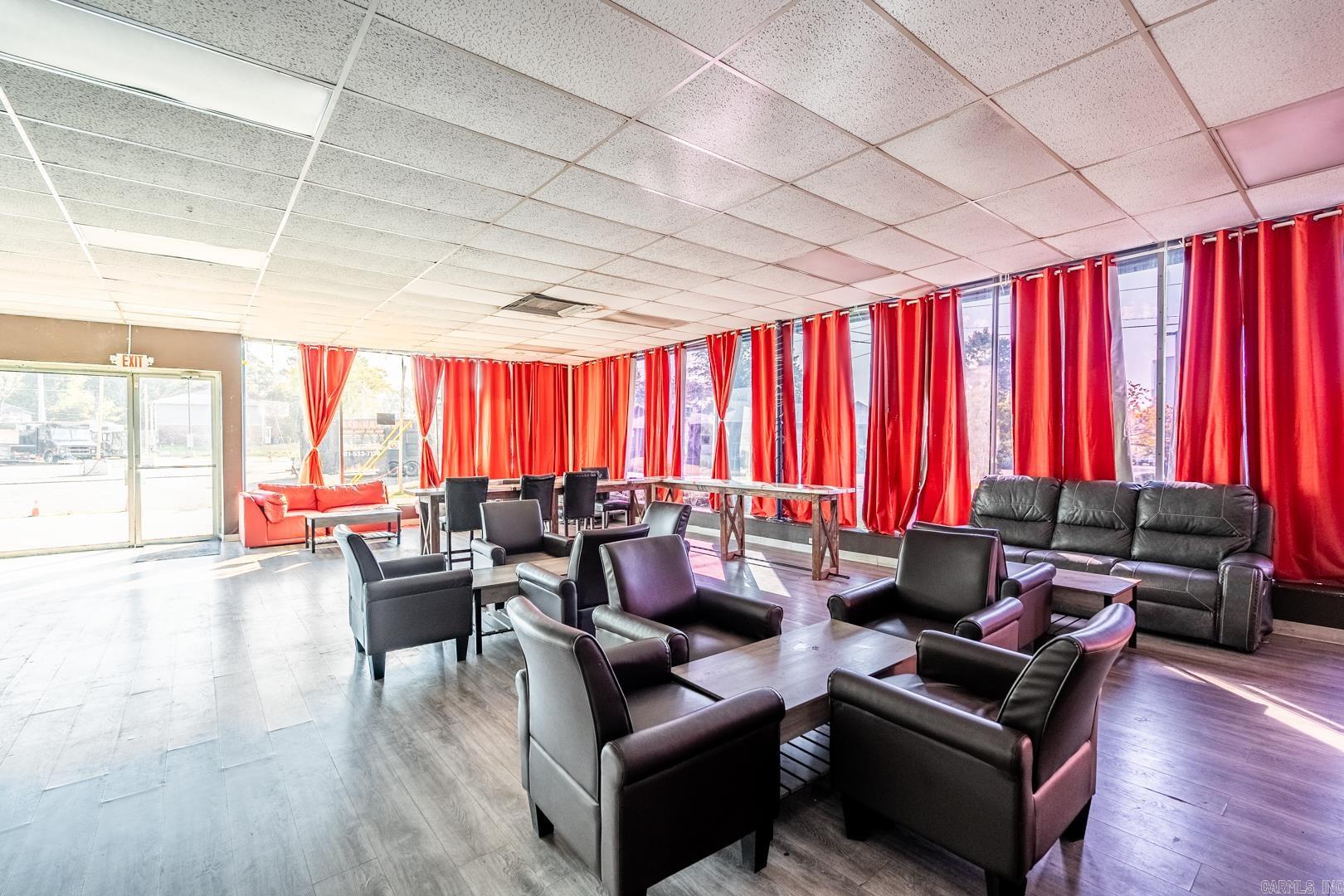 Little Rock - Commercial Sale