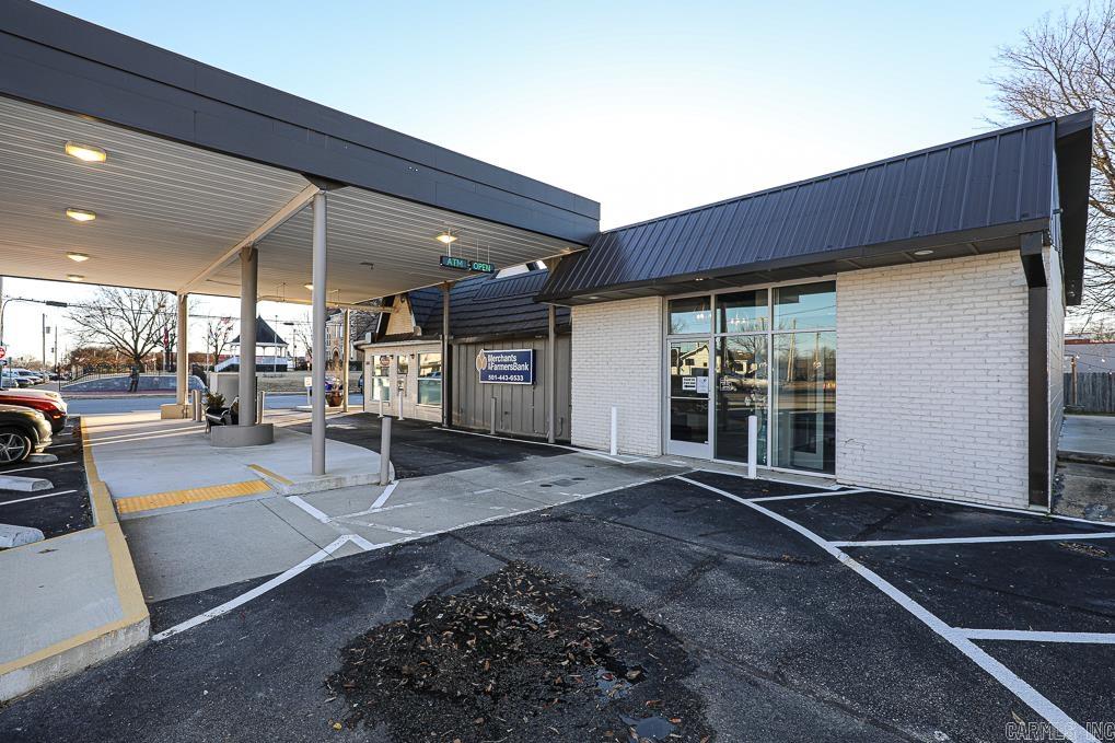 Original Town of Benton - Commercial Sale
