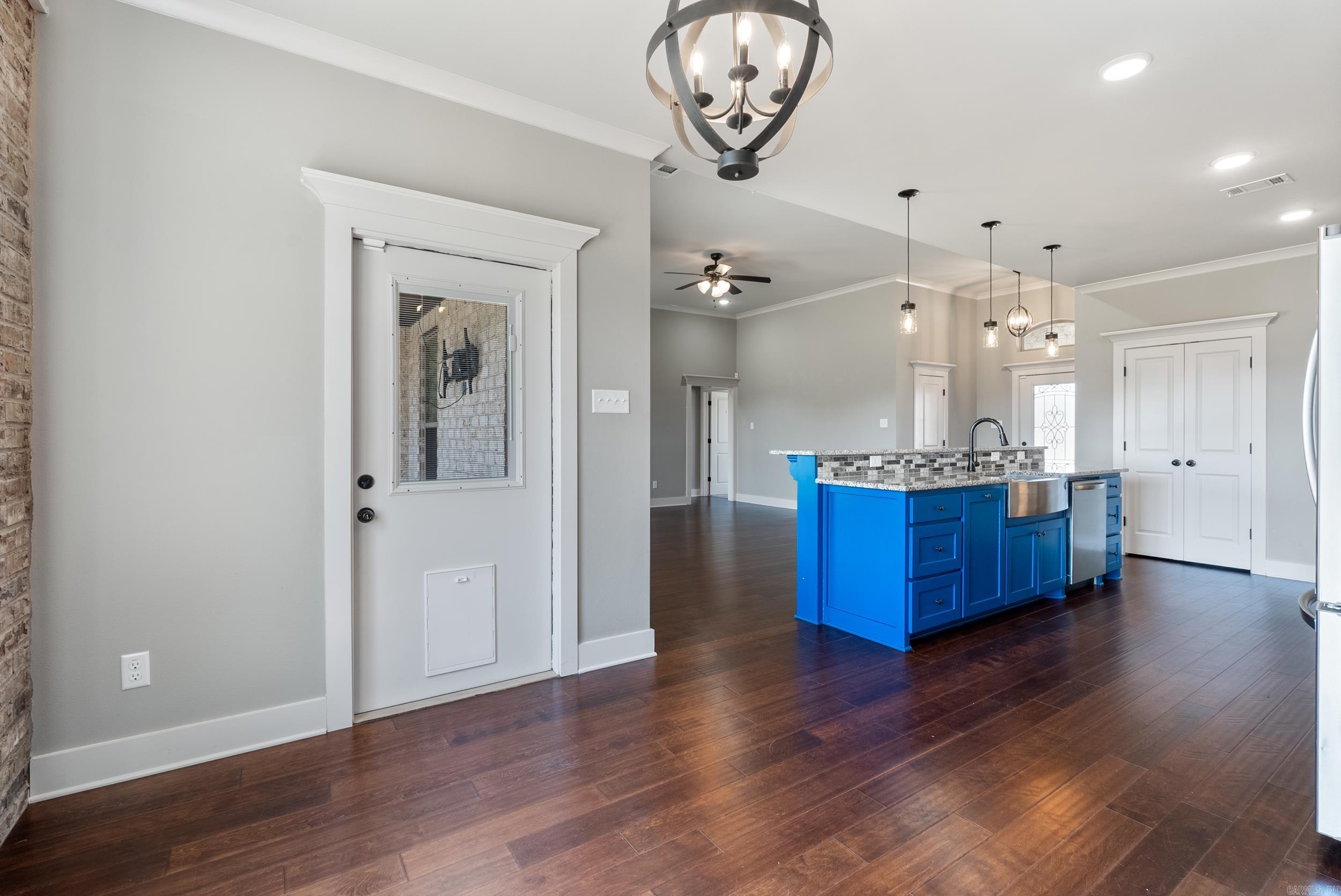 MOUNT TABOR ESTATES - Residential