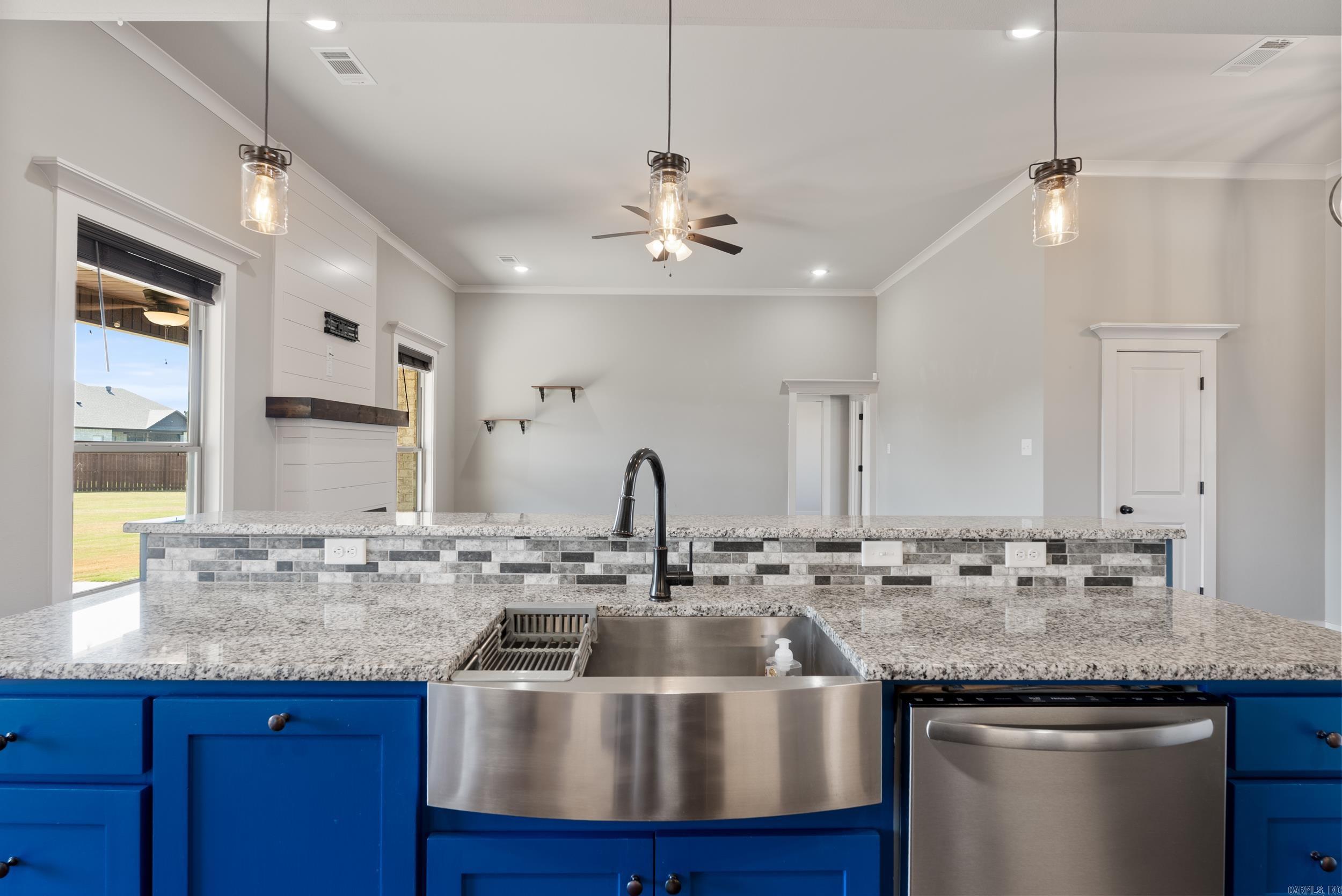 MOUNT TABOR ESTATES - Residential