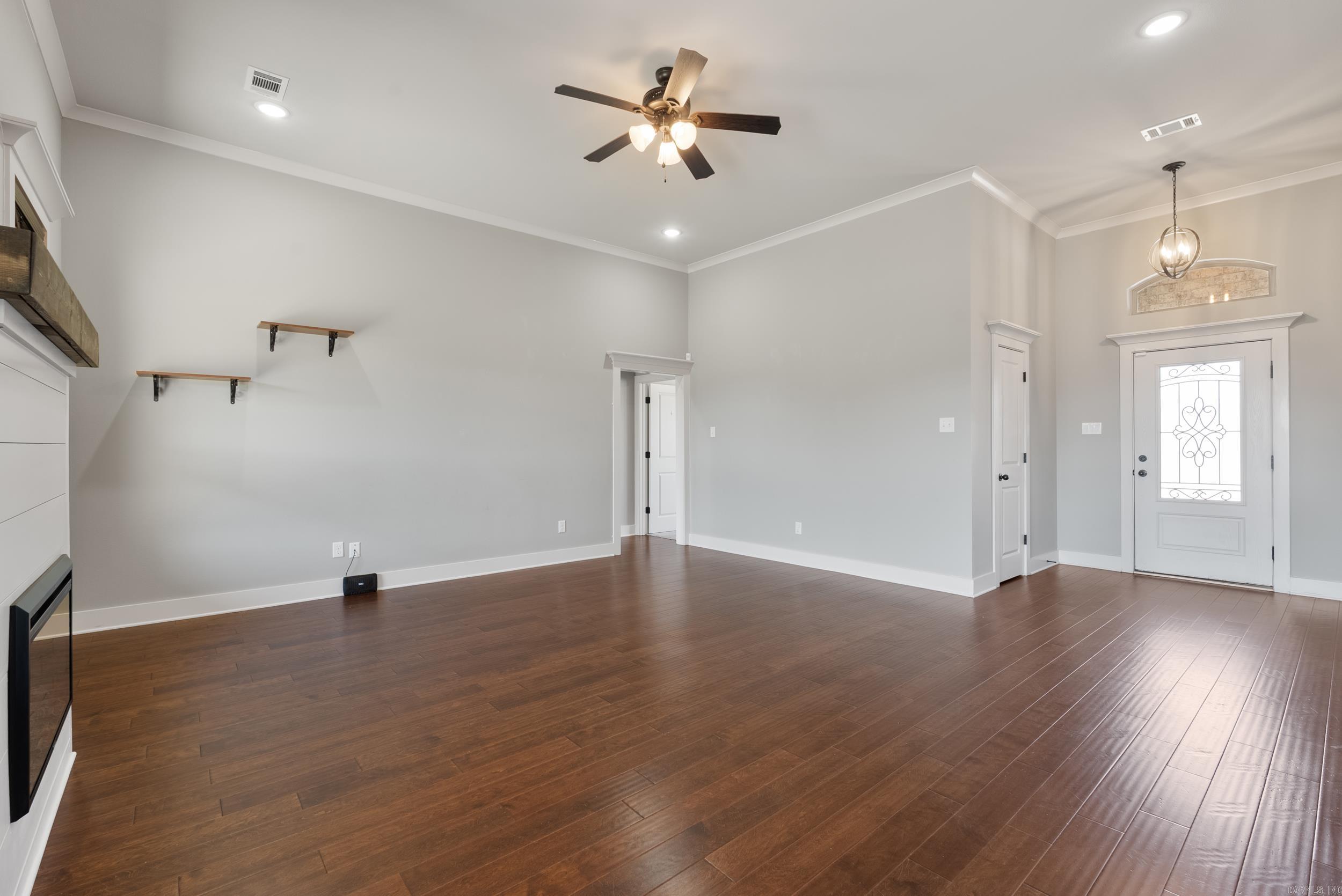 MOUNT TABOR ESTATES - Residential