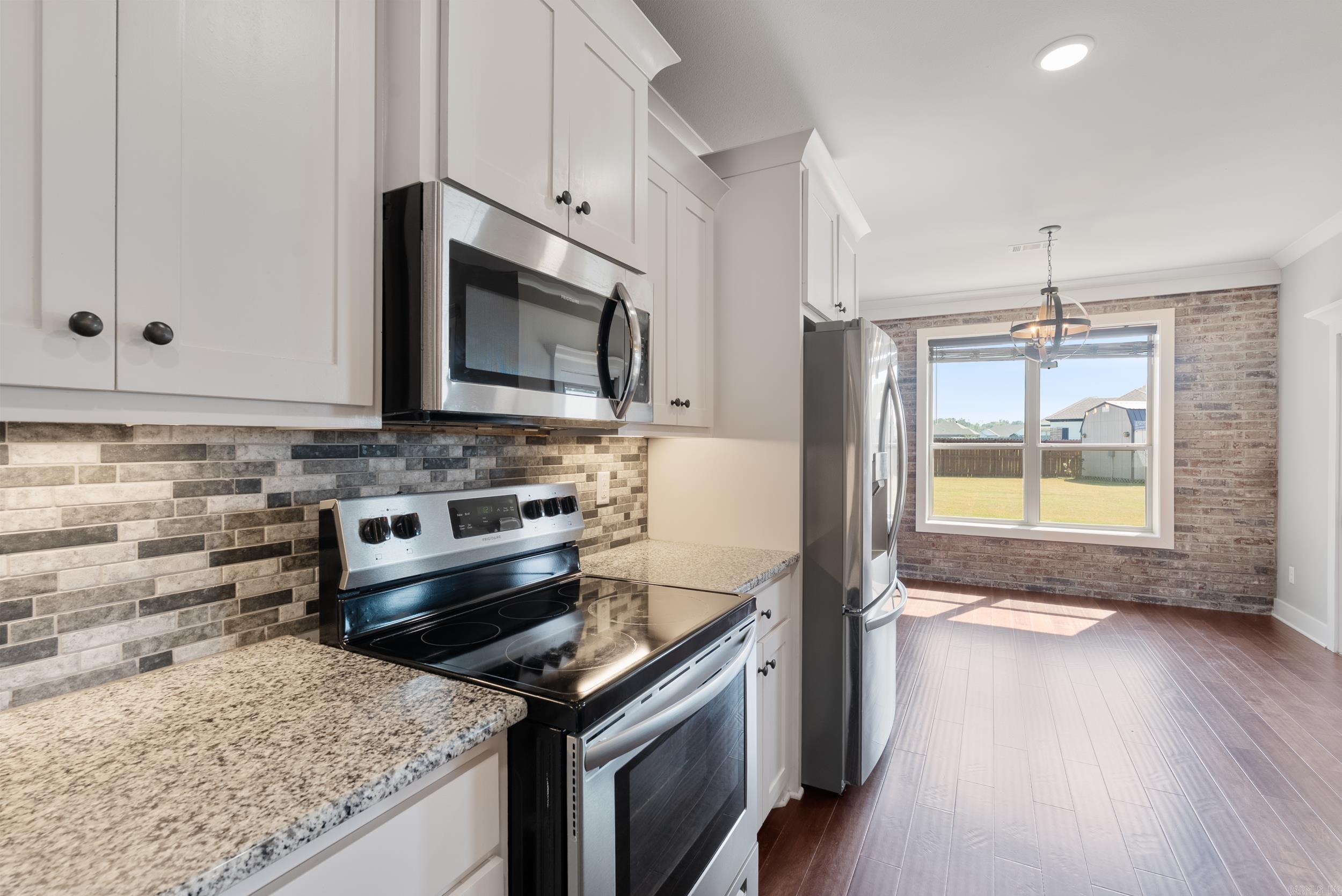 MOUNT TABOR ESTATES - Residential