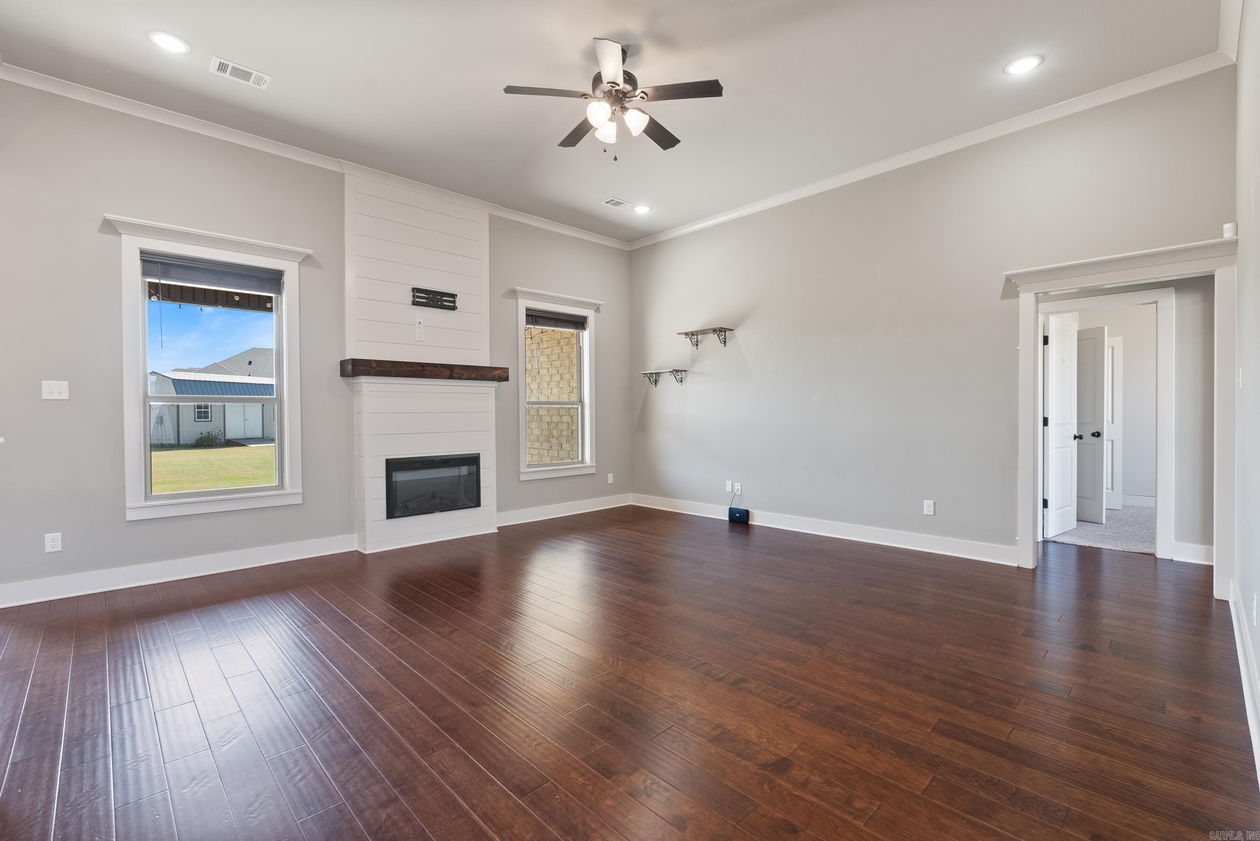MOUNT TABOR ESTATES - Residential