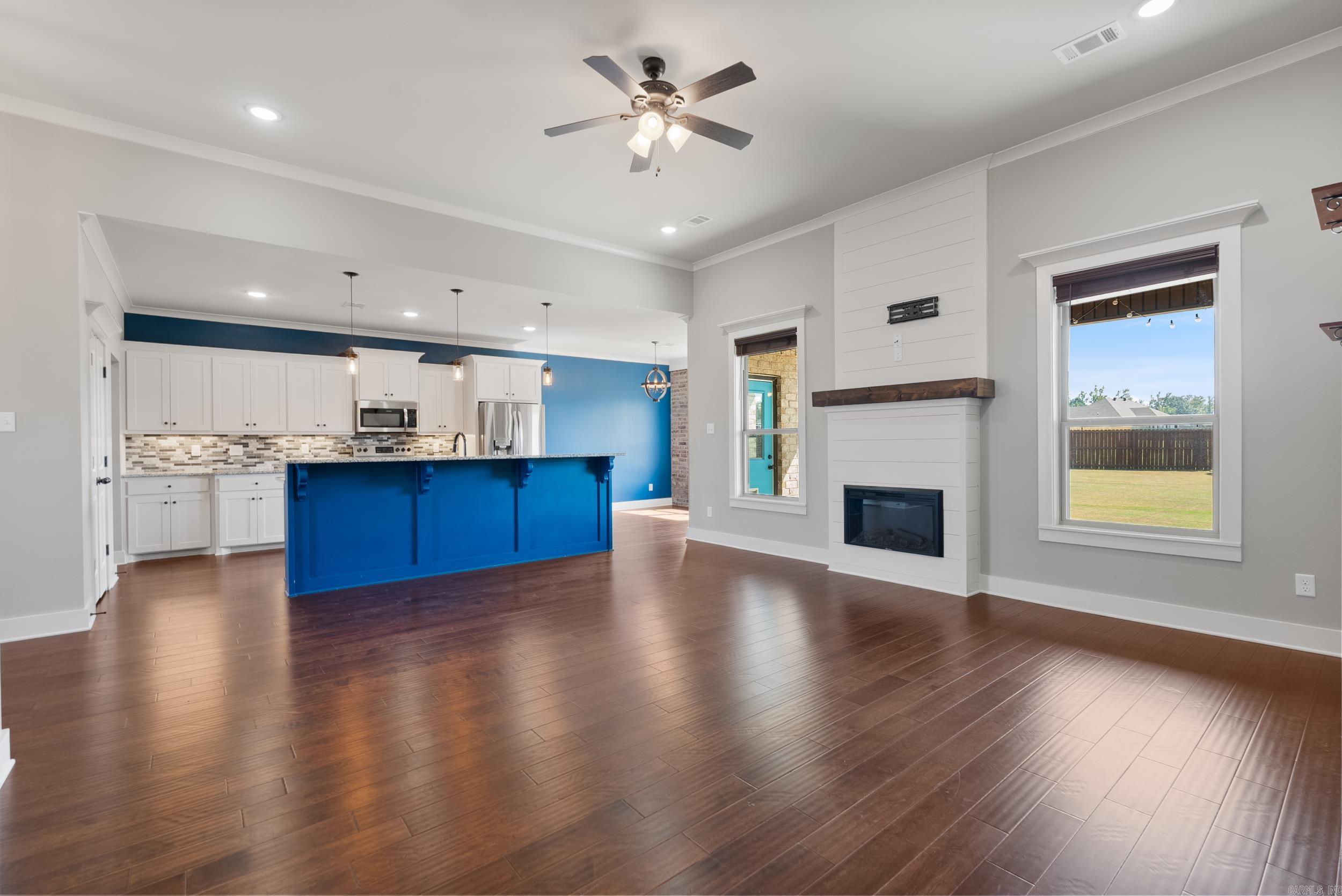 MOUNT TABOR ESTATES - Residential