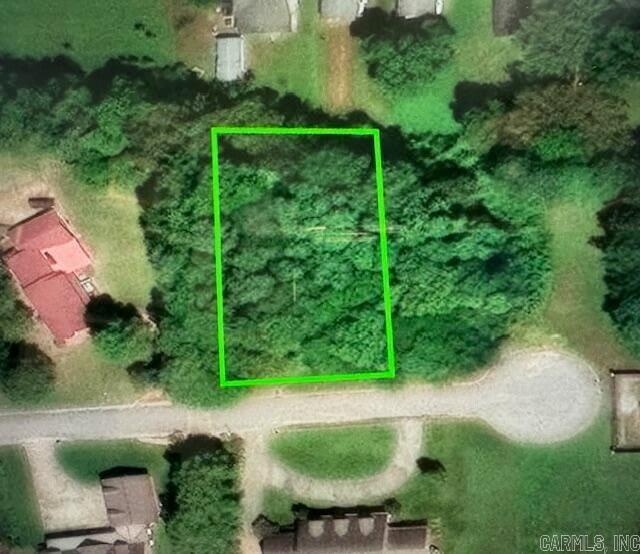 Located near the end of a quiet cul-de-sac in one of Newport's most desirable neighborhoods, this beautiful almost half acre wooded lot offers the perfect balance of privacy, natural beauty and convenience to town amenities. Surrounded by lovely, well-maintained homes, this property could be the ideal setting for building your new dream home!