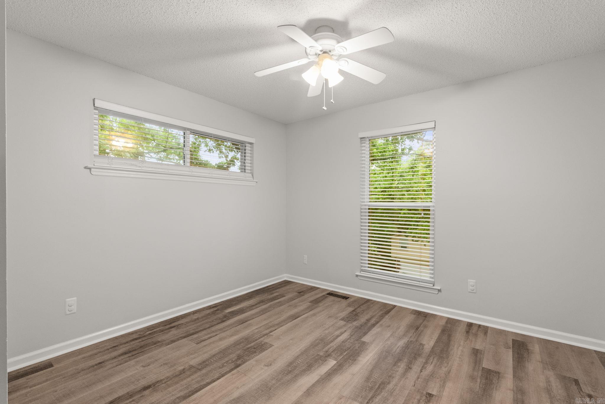 PLEASANT VIEW - Residential