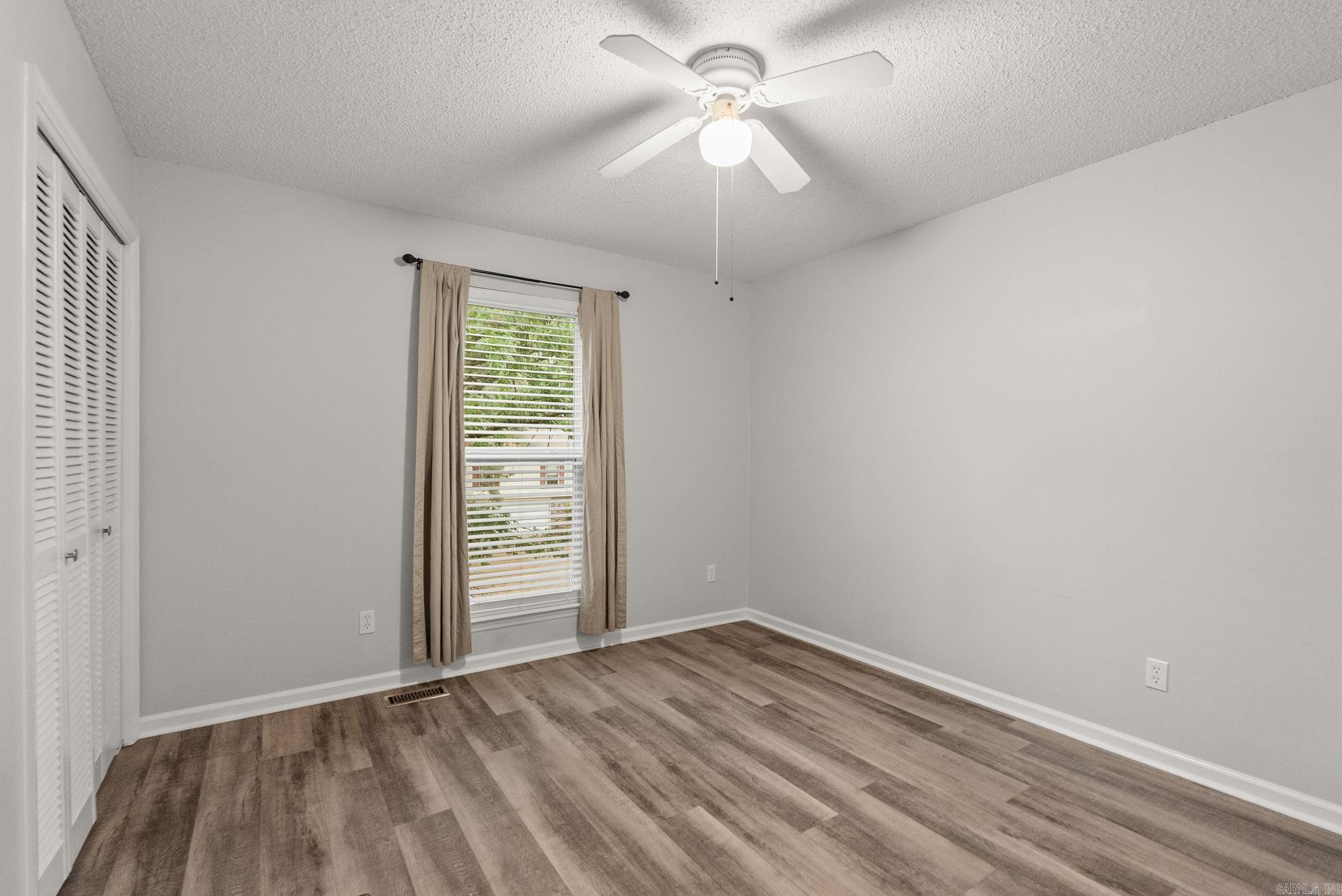 PLEASANT VIEW - Residential