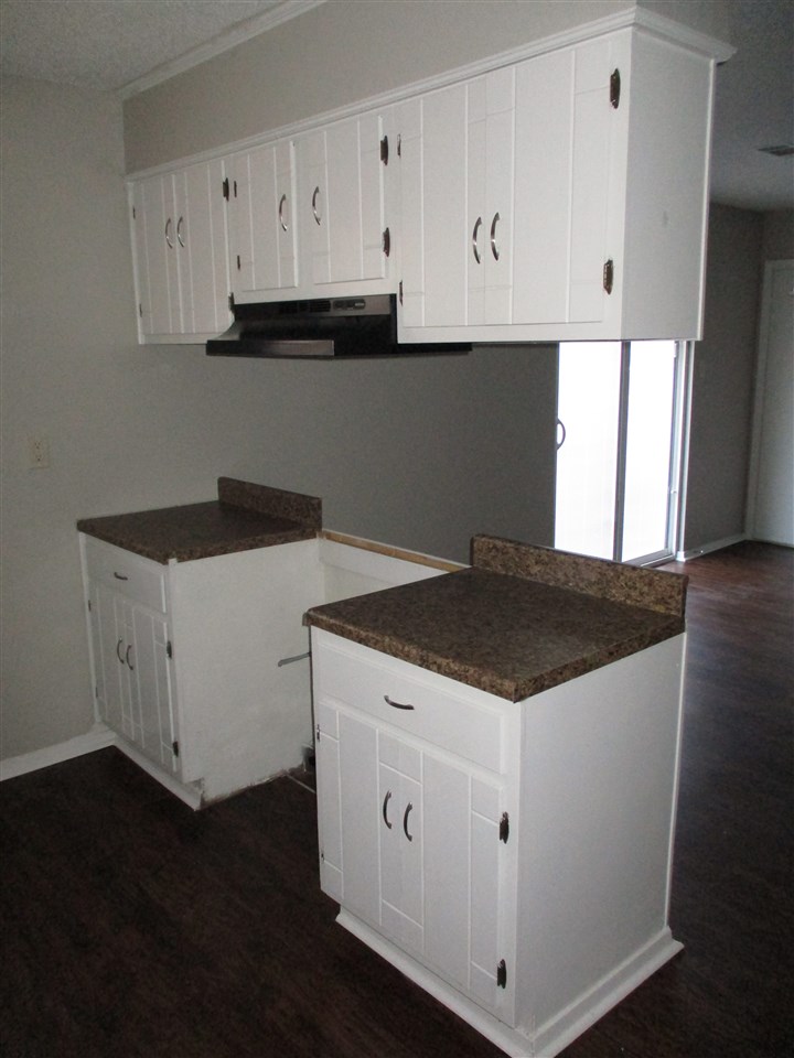 Kingspark to Cook Mountain Villa - Residential Lease