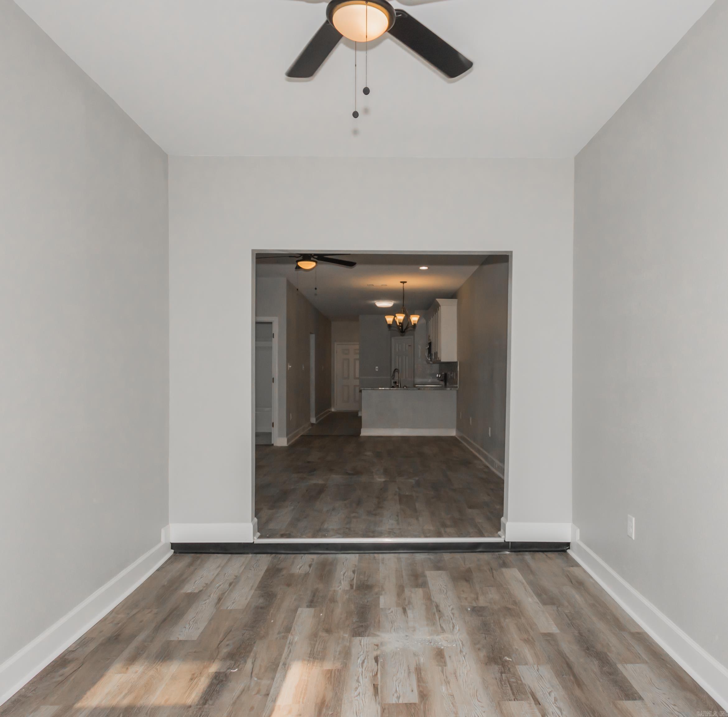 BARROW JOHN - Residential