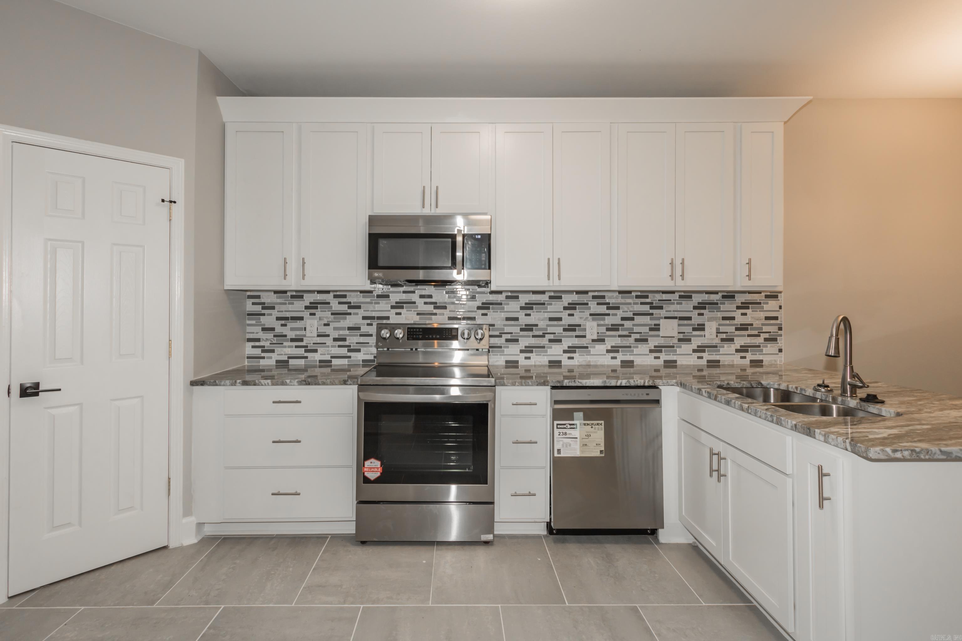 BARROW JOHN - Residential