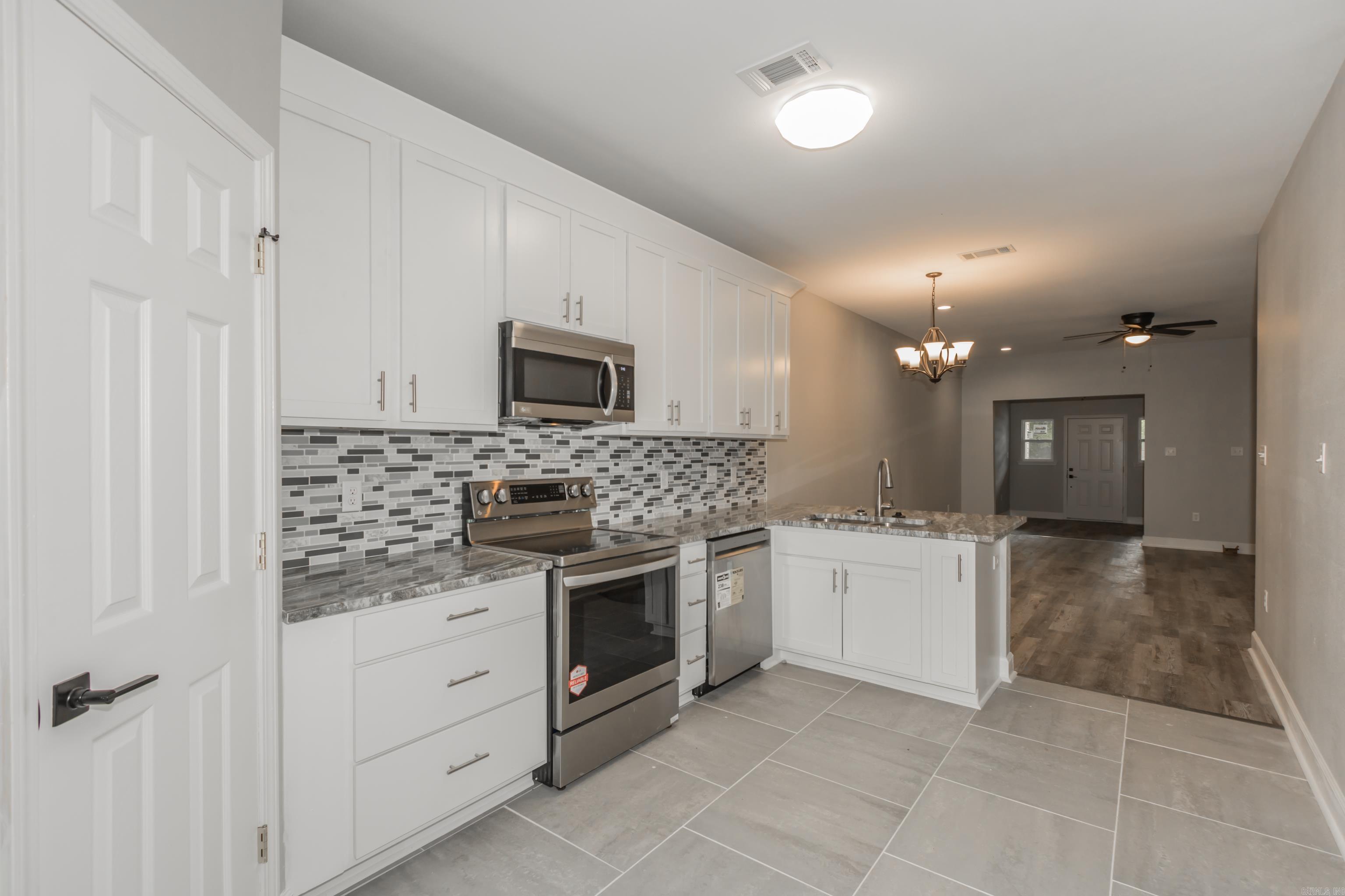 BARROW JOHN - Residential