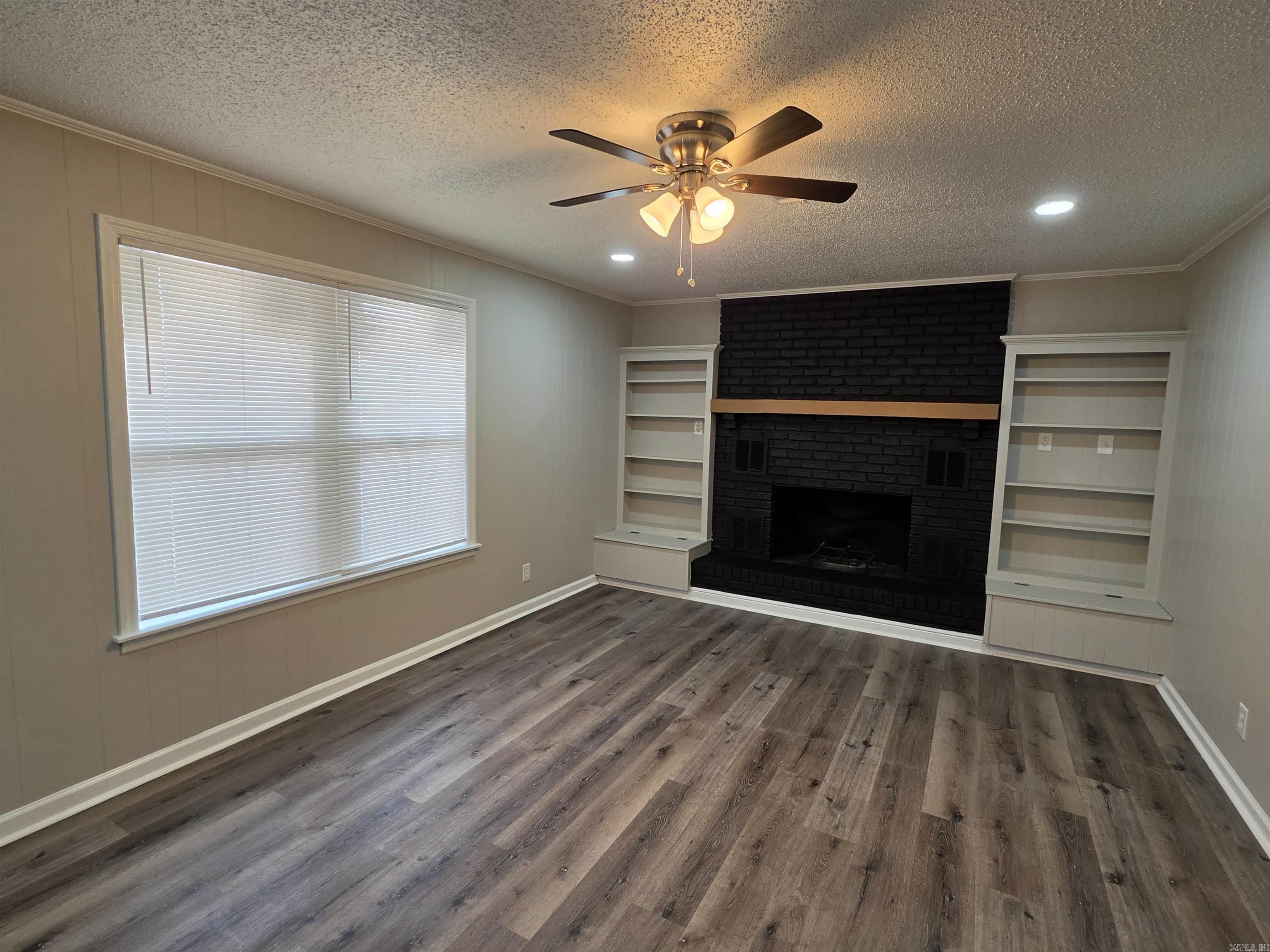 ALEXANDER - Residential