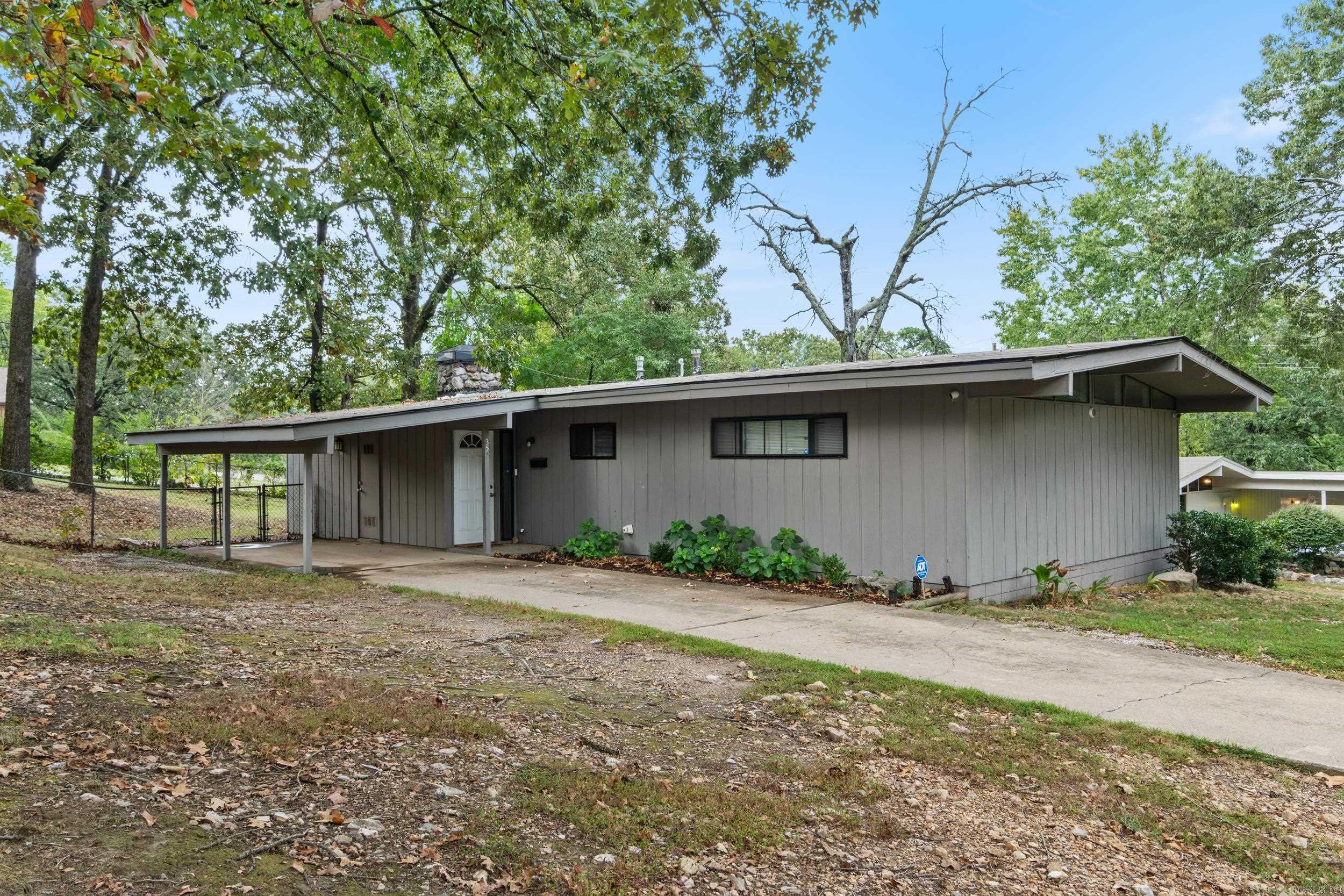 MEADOWCLIFF - Residential