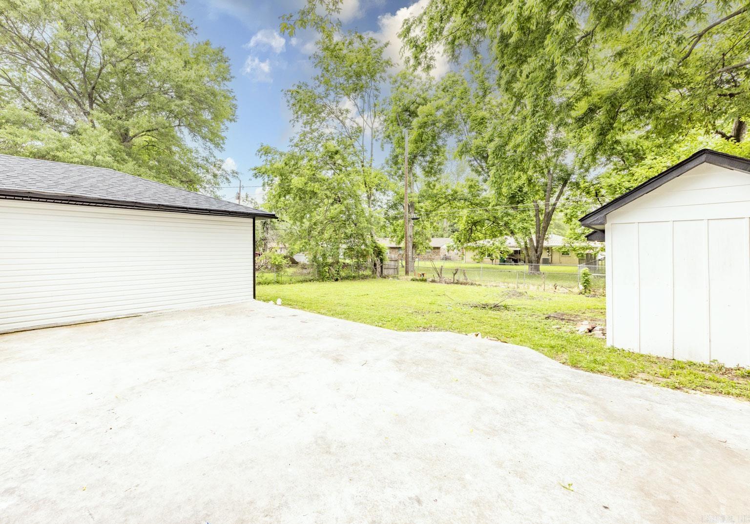 BELMONT - Residential