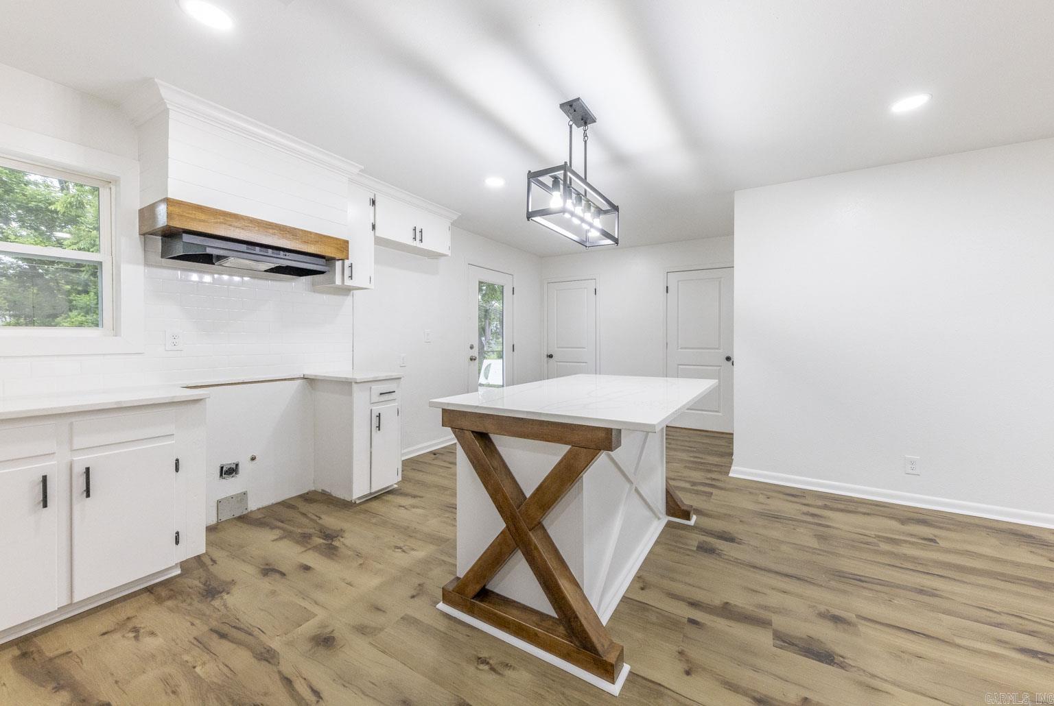 BELMONT - Residential