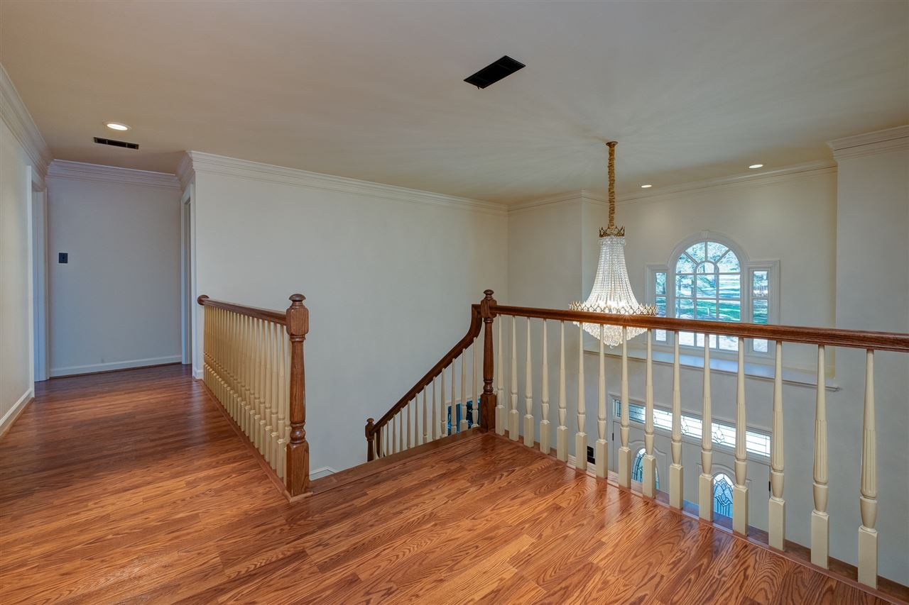 PLEASANT VALLEY - Residential