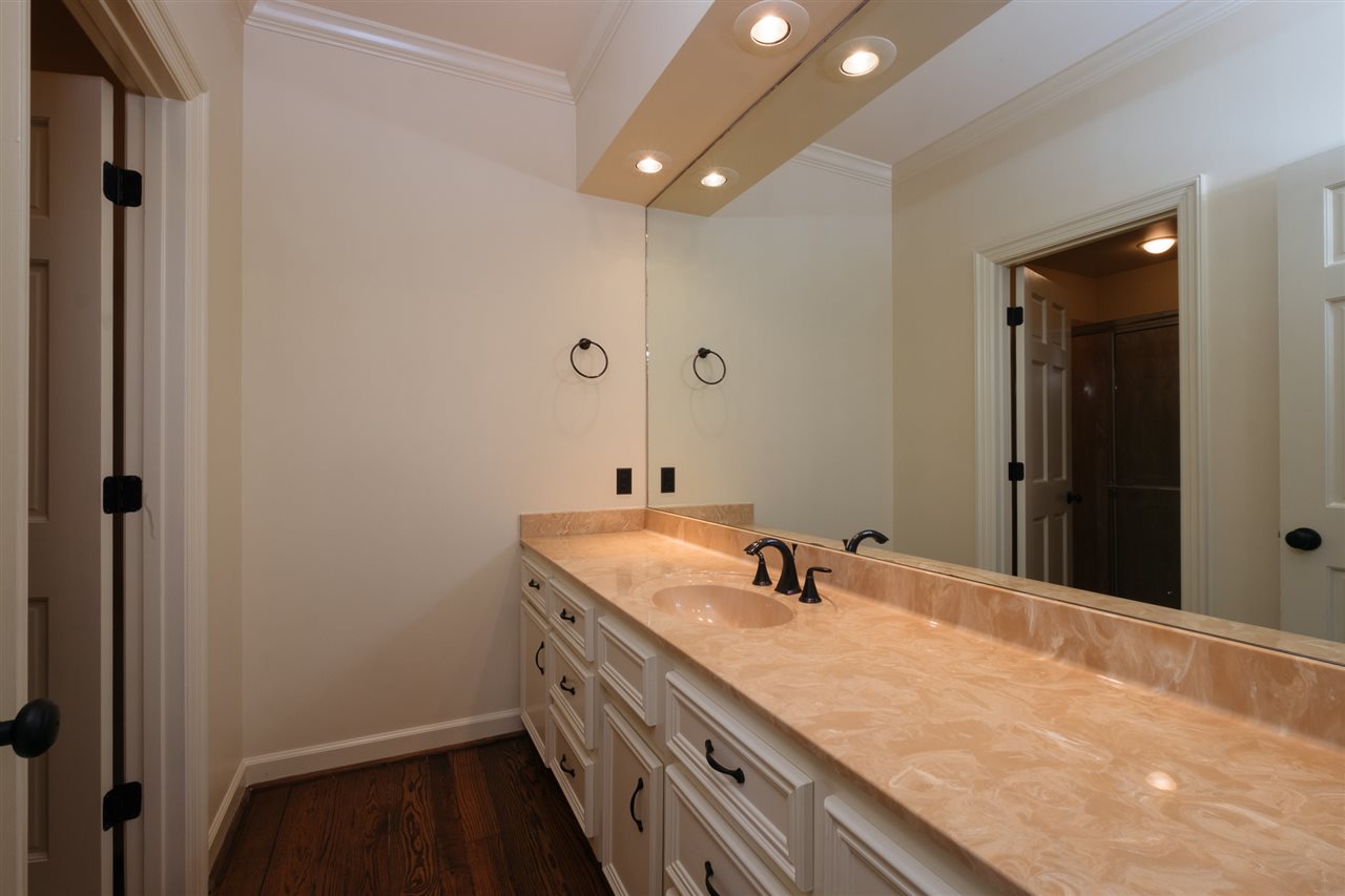 PLEASANT VALLEY - Residential
