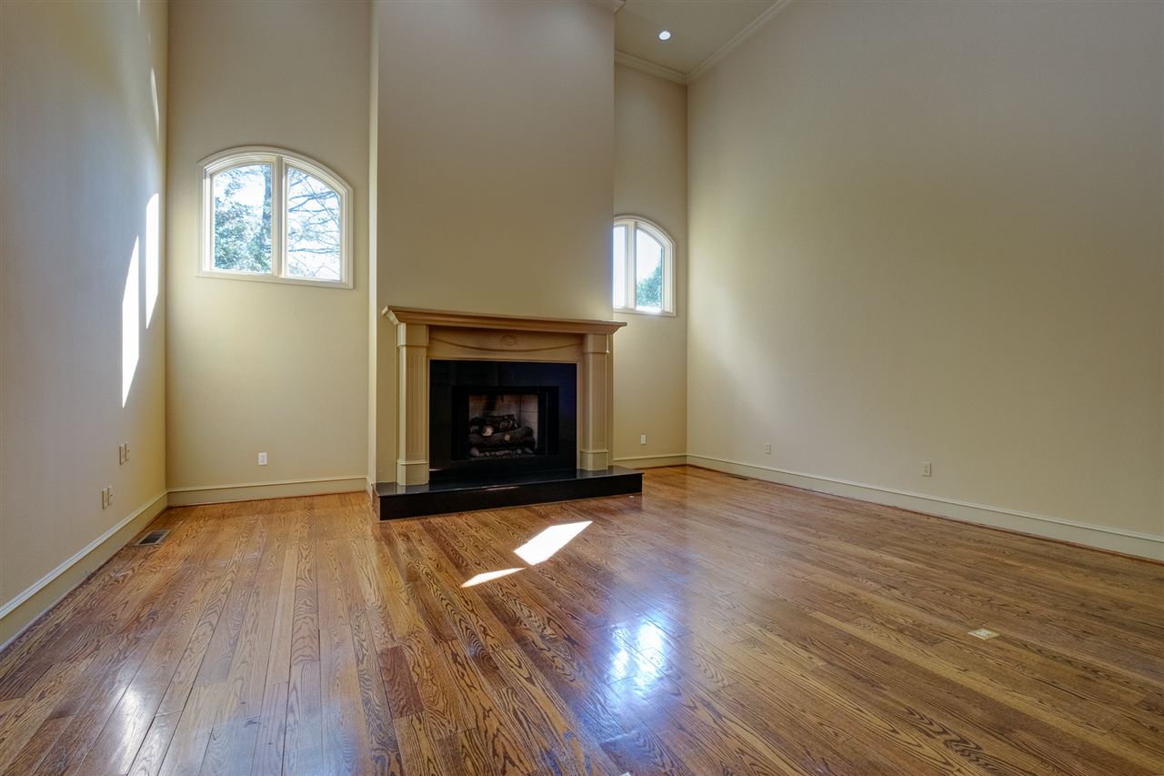 PLEASANT VALLEY - Residential