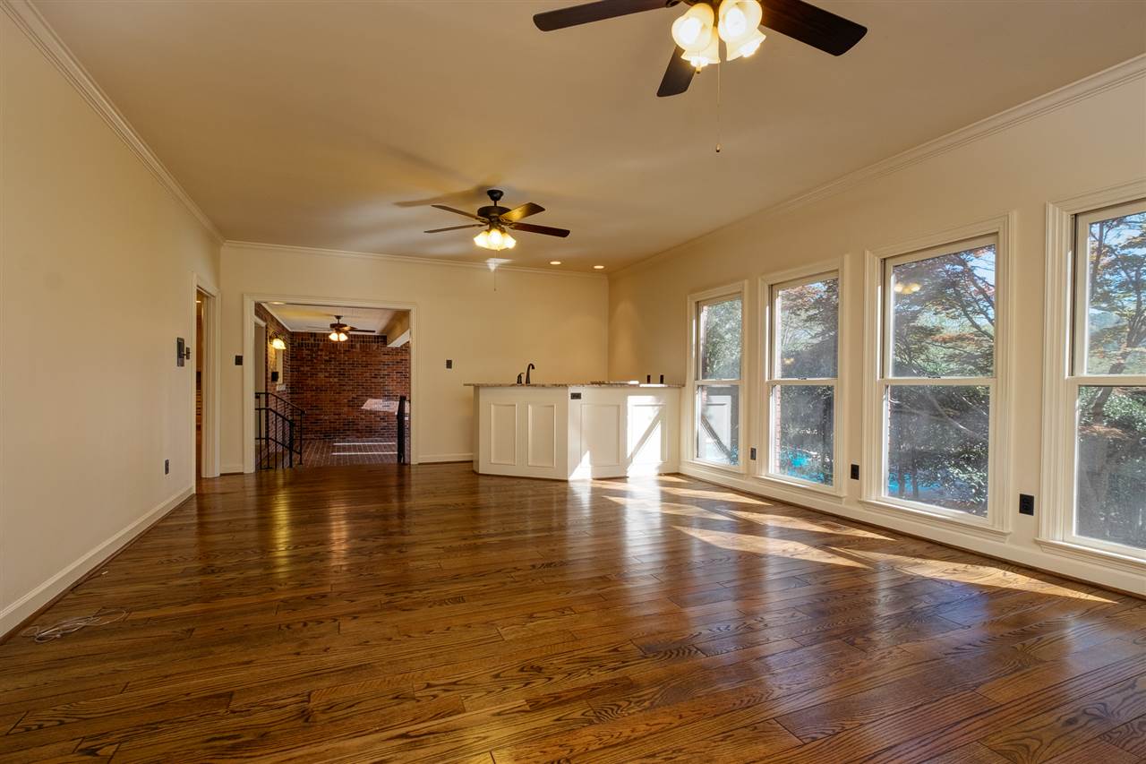 PLEASANT VALLEY - Residential