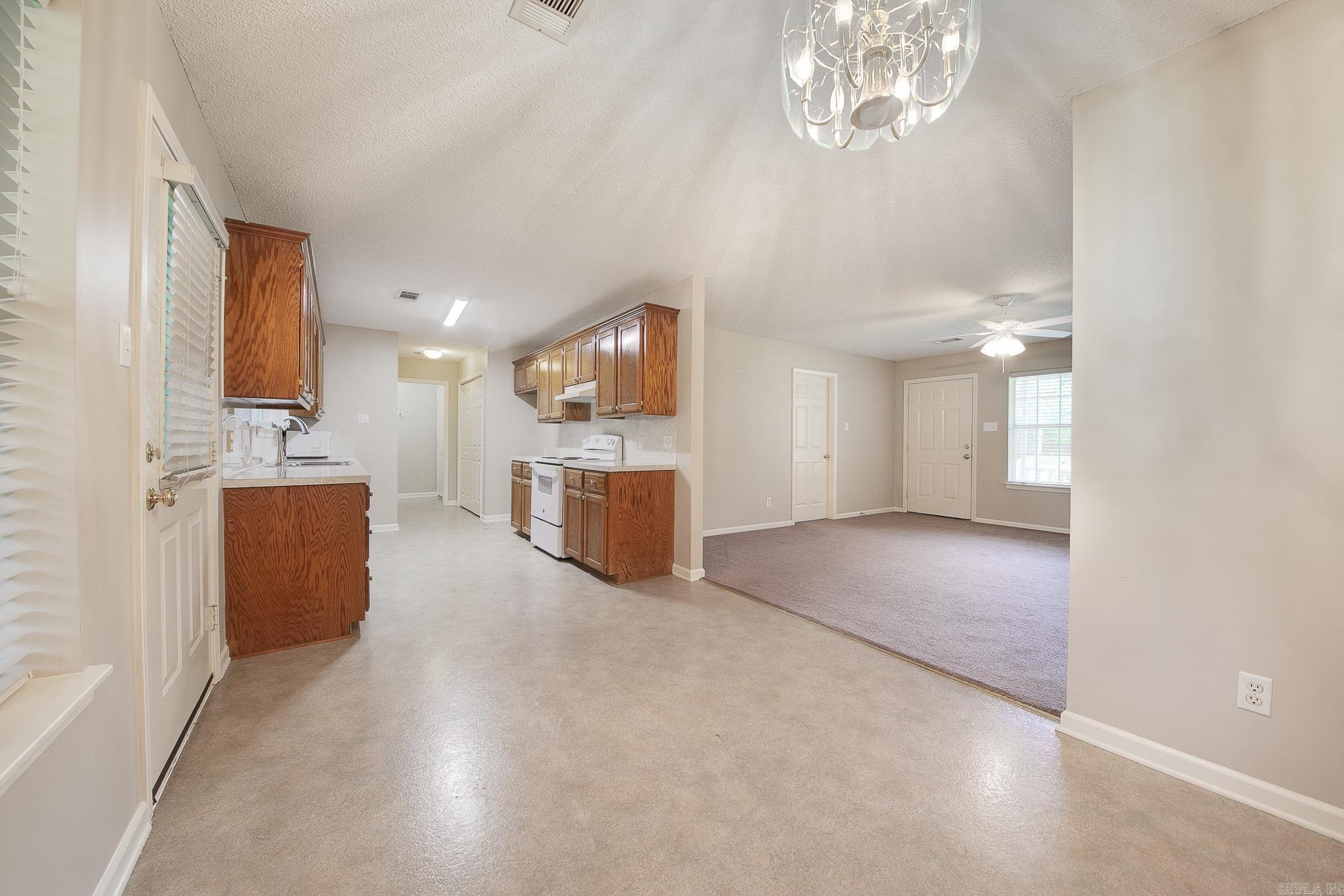 Metes & Bounds - Residential Lease