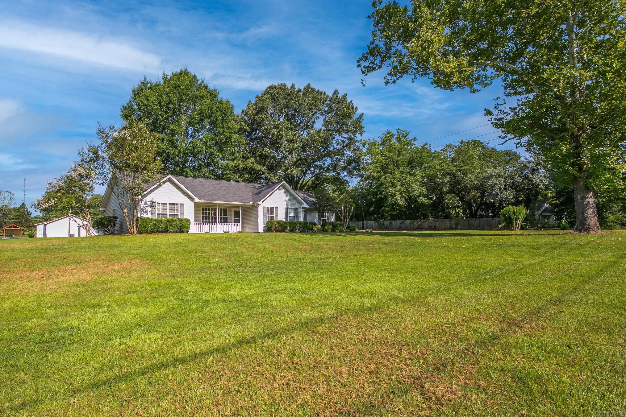 Metes & Bounds - Residential Lease