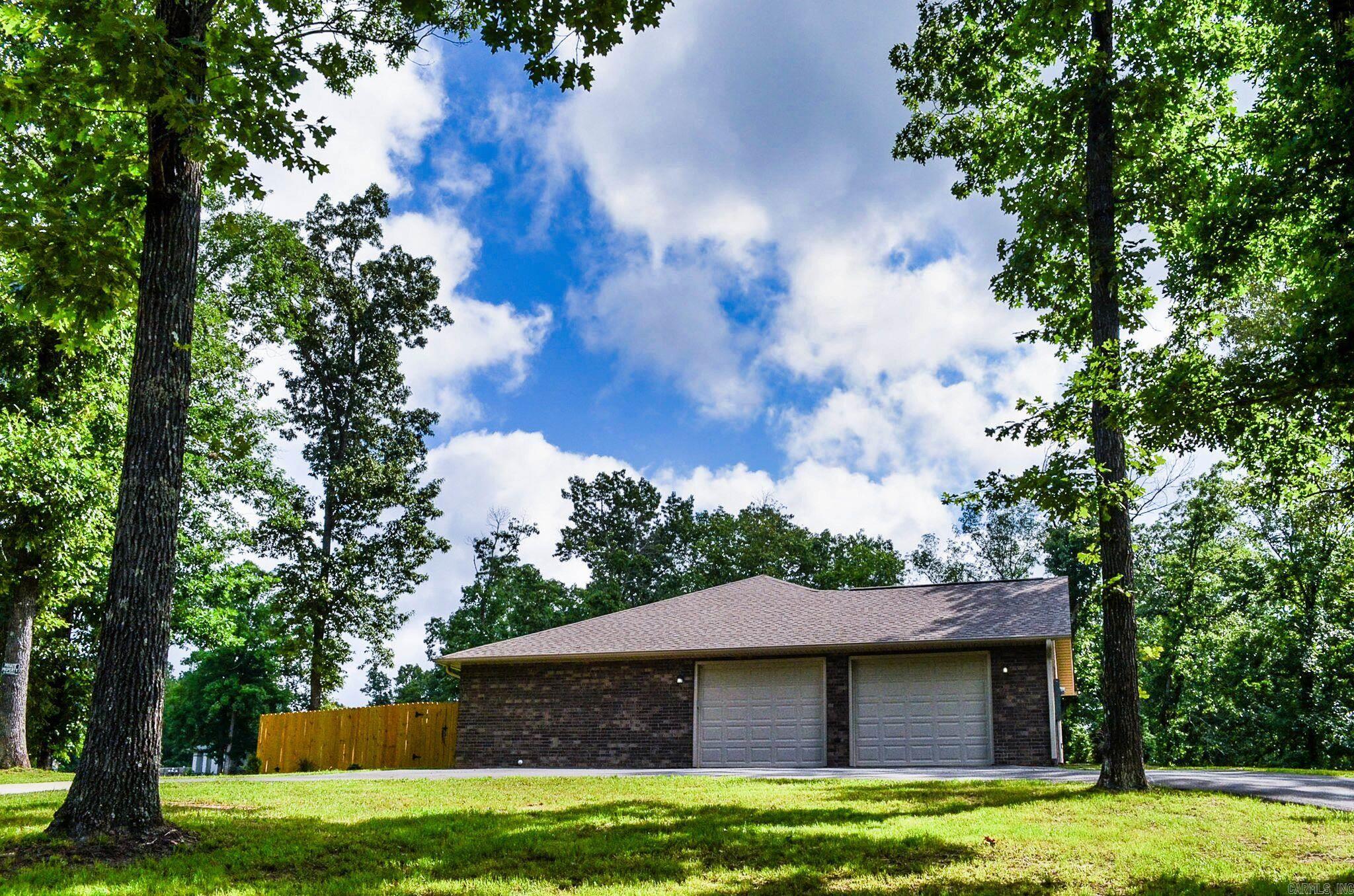 Crest View - Residential