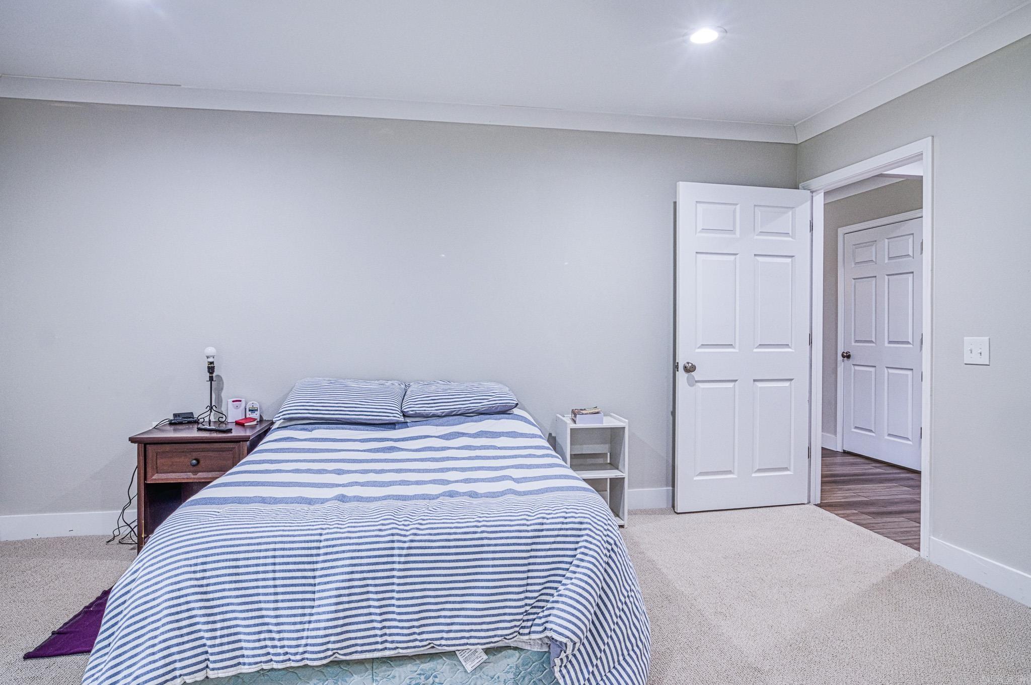 Crest View - Residential