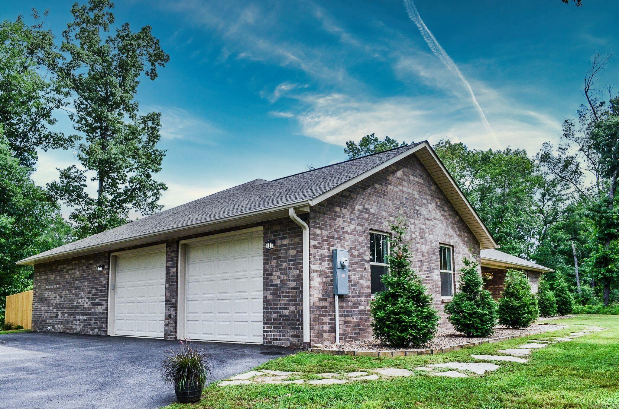 Crest View - Residential