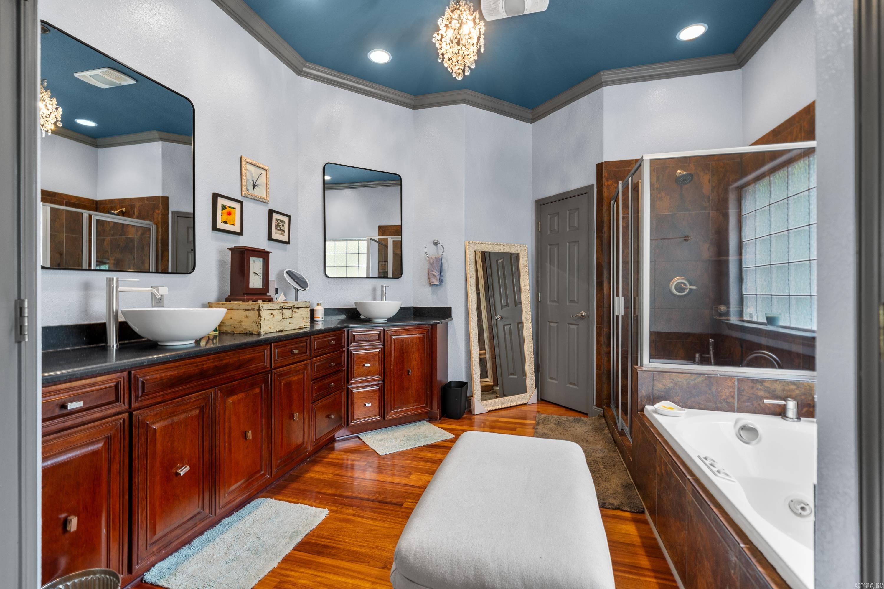Diamondhead Q - Residential