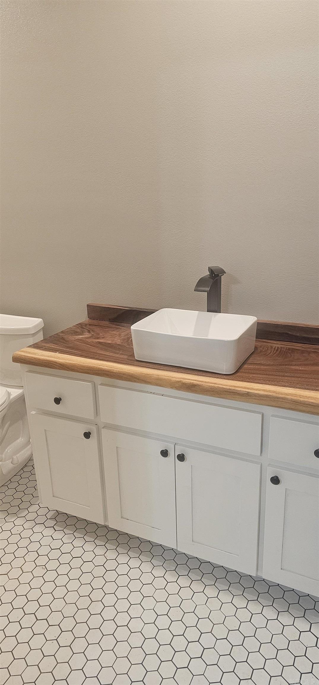 Sherwood Estates - Residential Lease