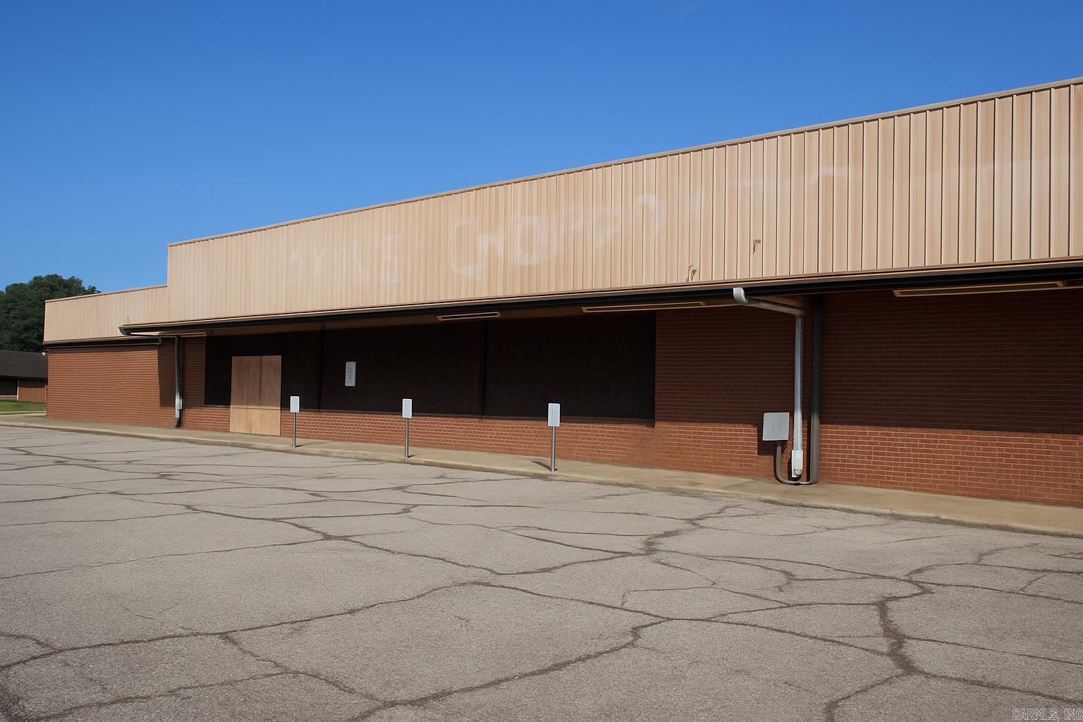 VAIL S/D TAX REPLAT - Commercial Sale