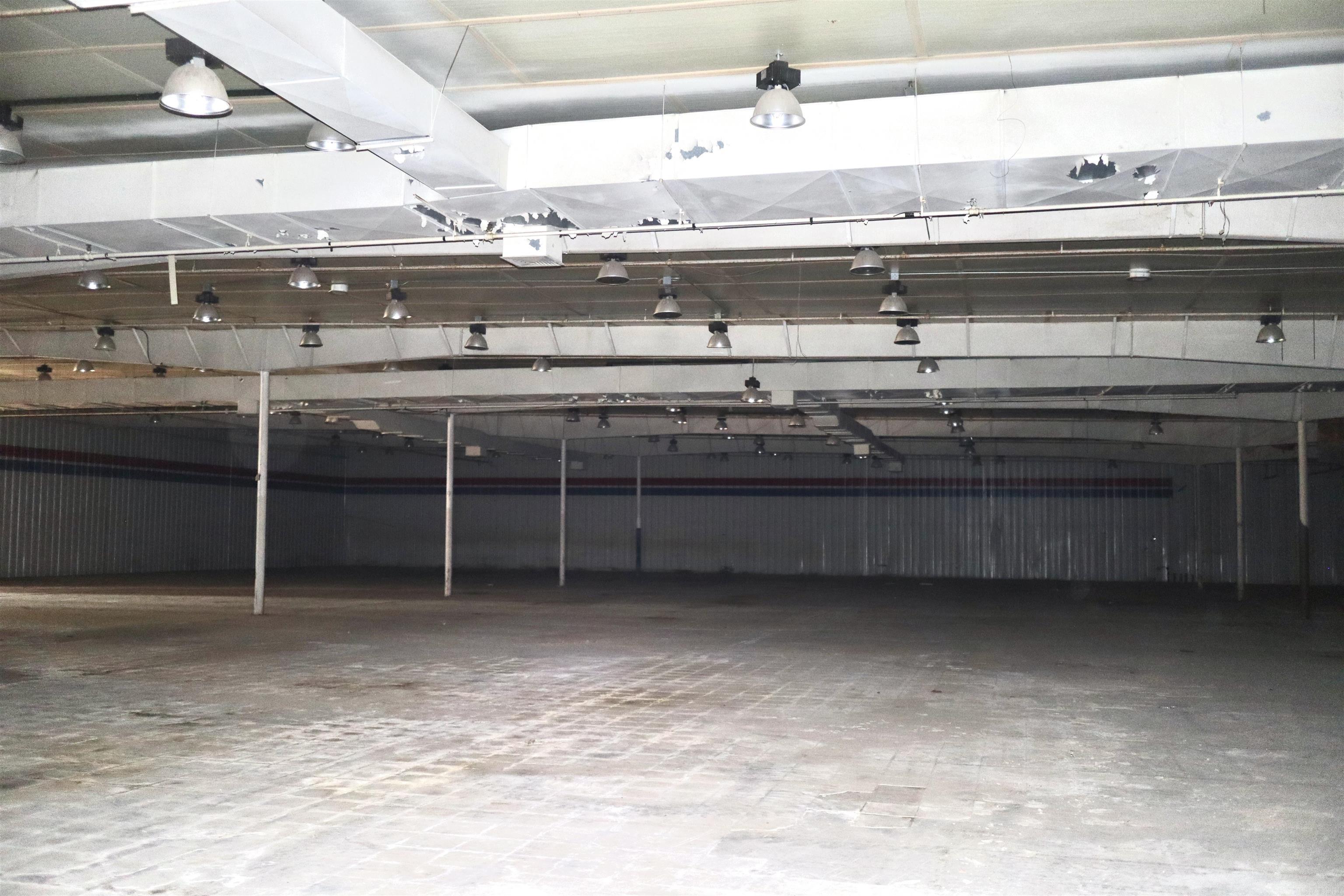 VAIL S/D TAX REPLAT - Commercial Sale