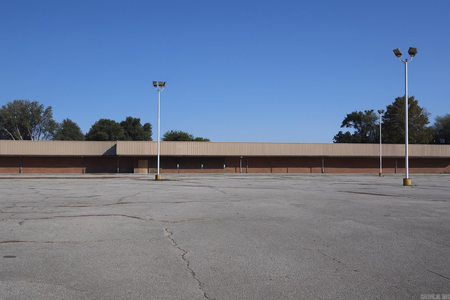 VAIL S/D TAX REPLAT - Commercial Sale