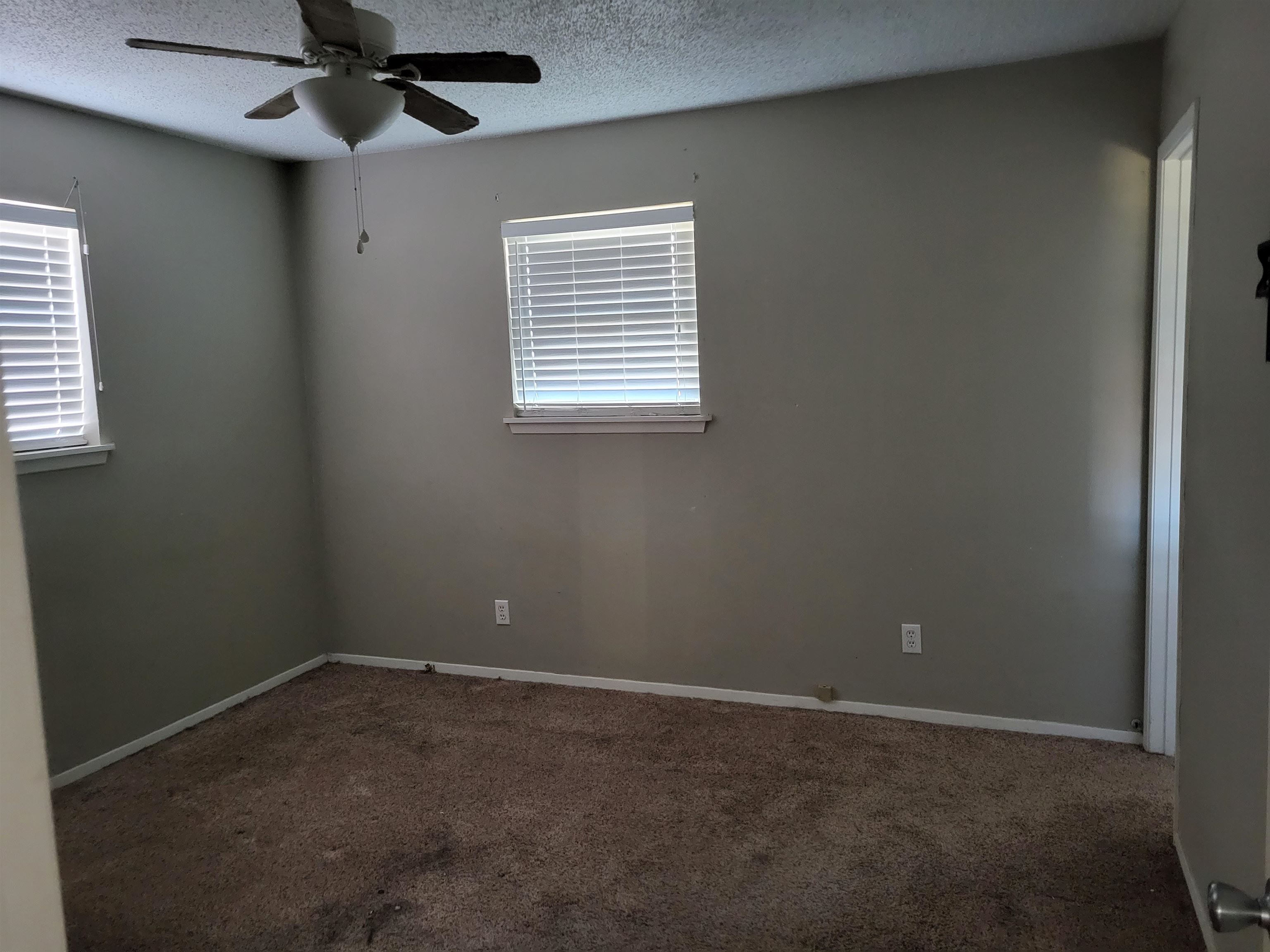 Twin Oaks - Residential