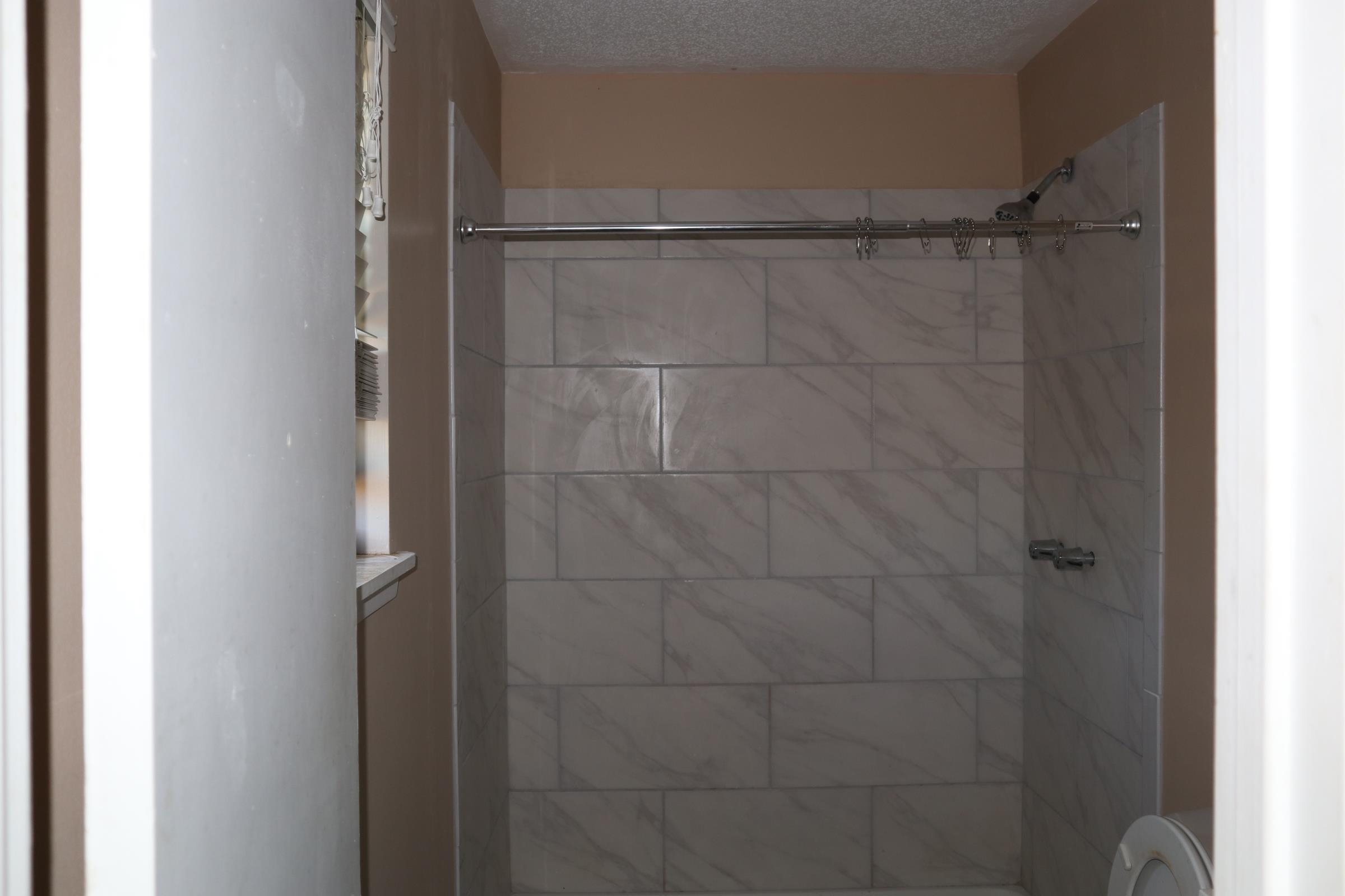 Twin Oaks - Residential