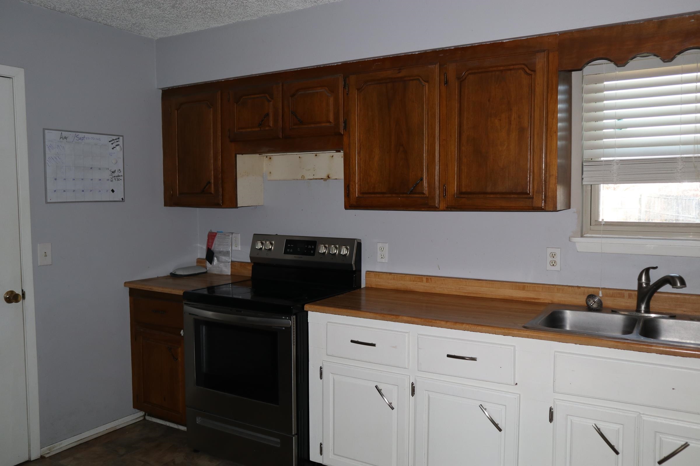 Twin Oaks - Residential