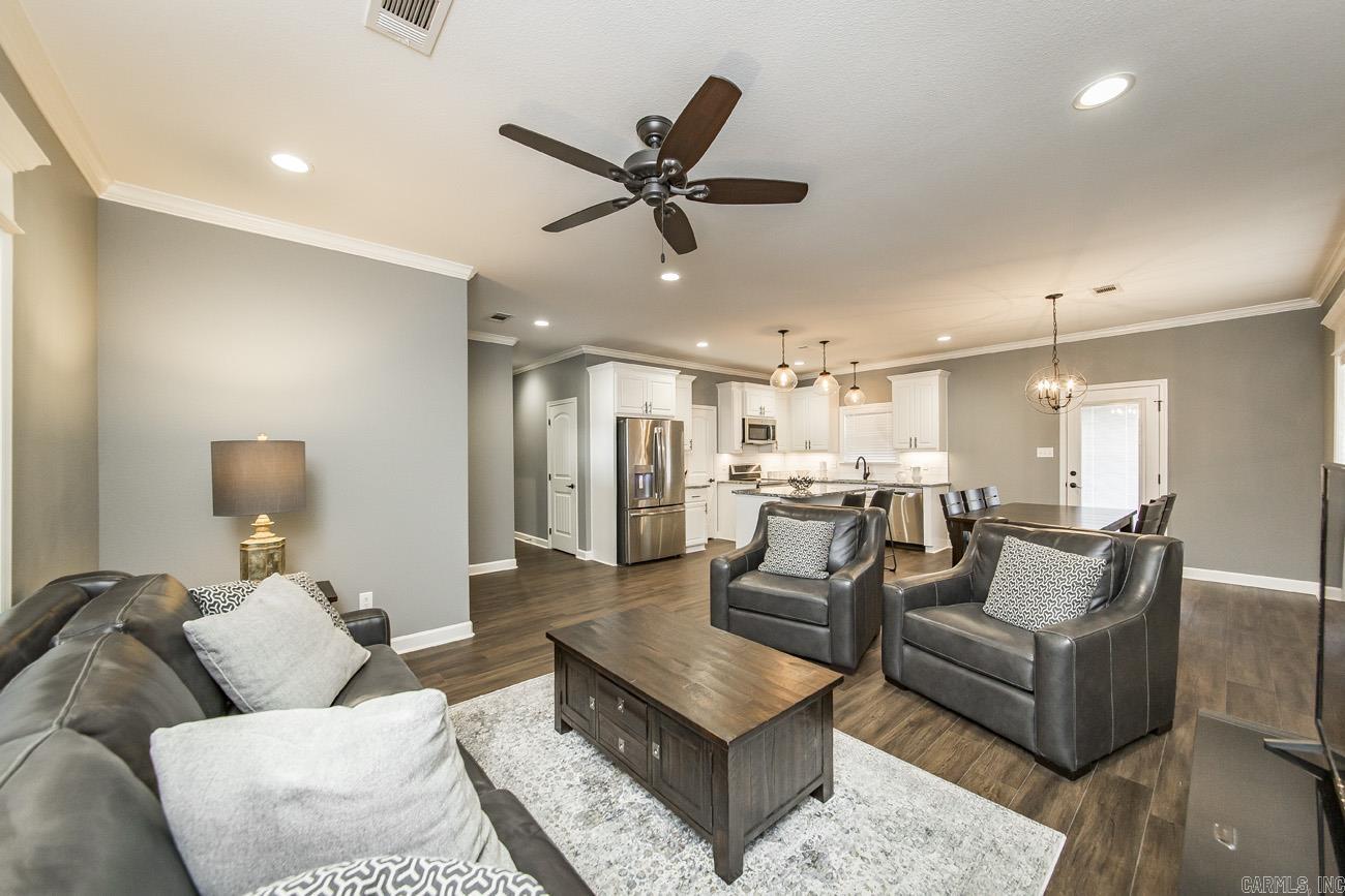 PLEASANT FOREST SUBDIVISION - Residential