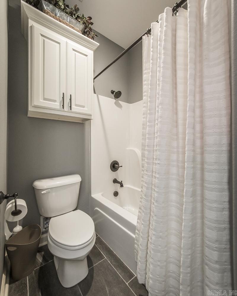 PLEASANT FOREST SUBDIVISION - Residential