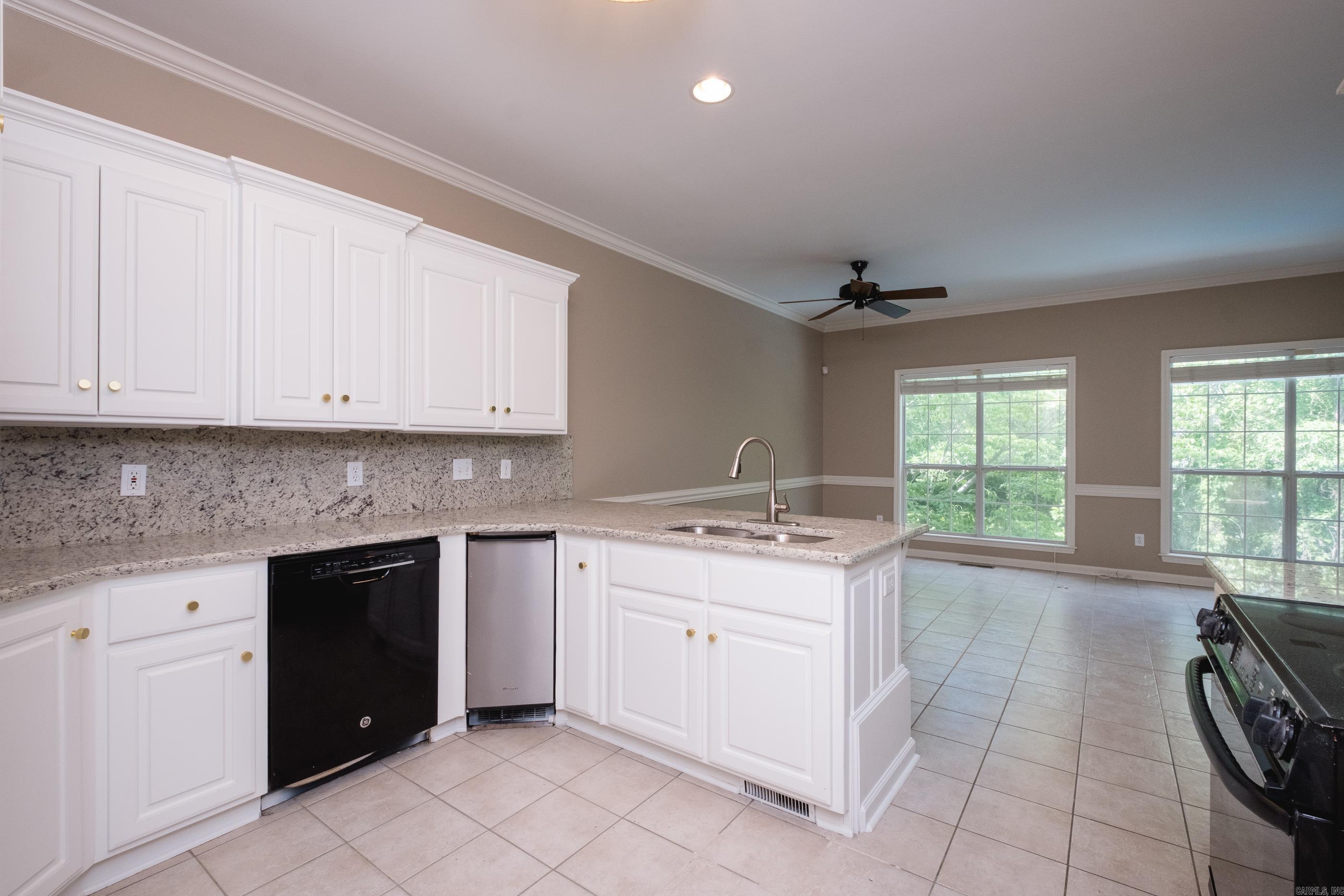 CHENAL VALLEY DUQUESNE COMMUNITY - Residential